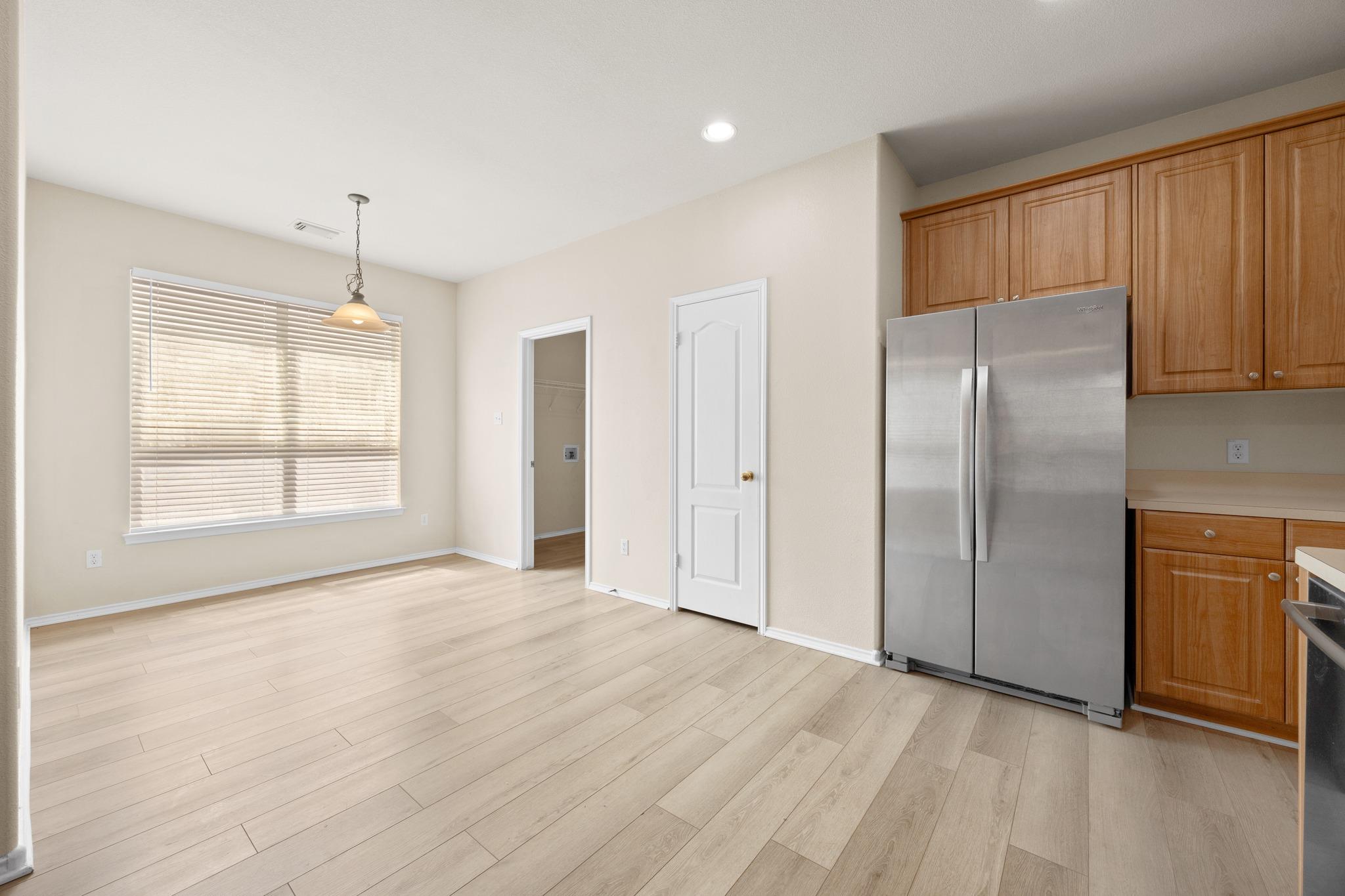 306 Olmos Dr, Leander, TX 78641