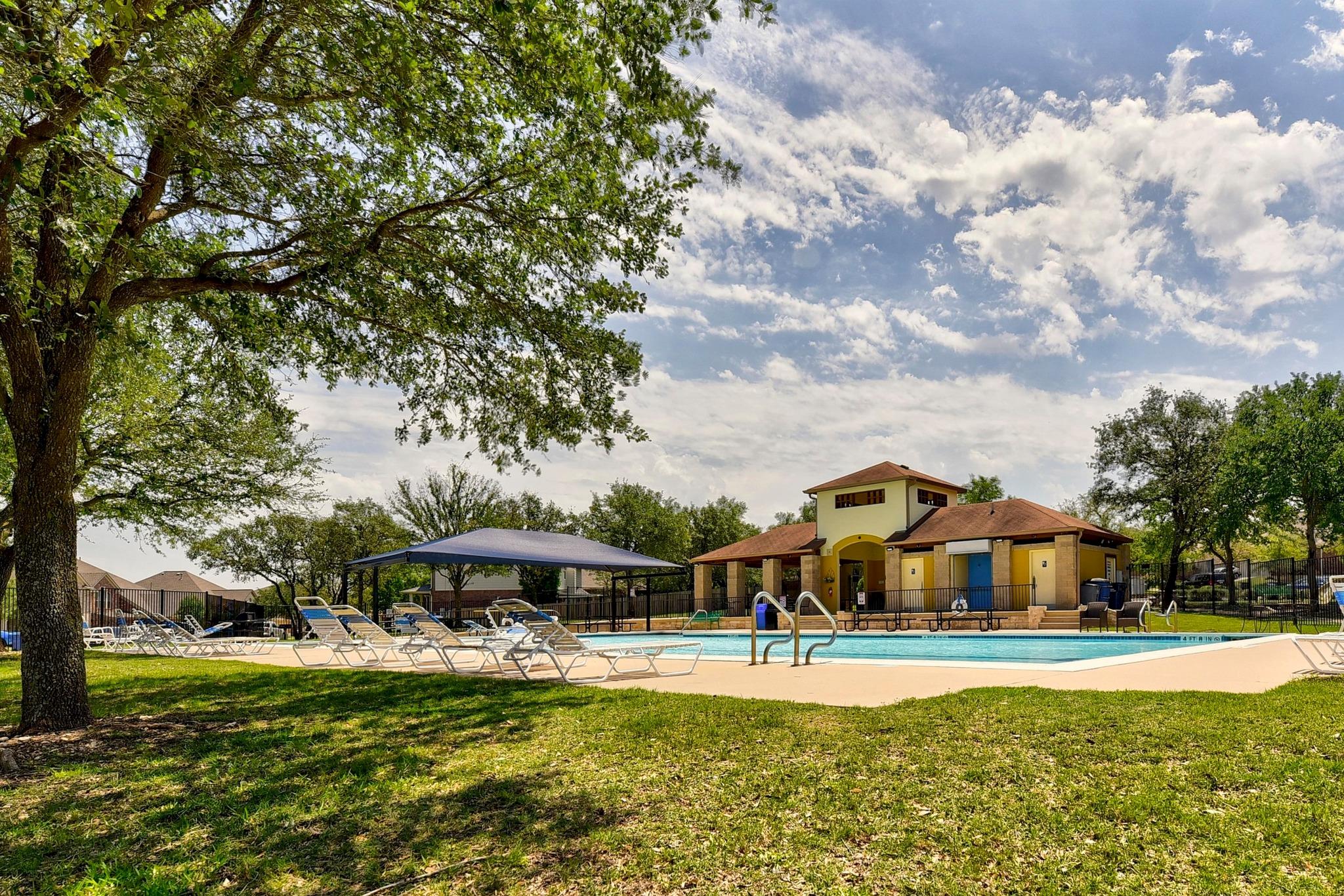 306 Olmos Dr, Leander, TX 78641