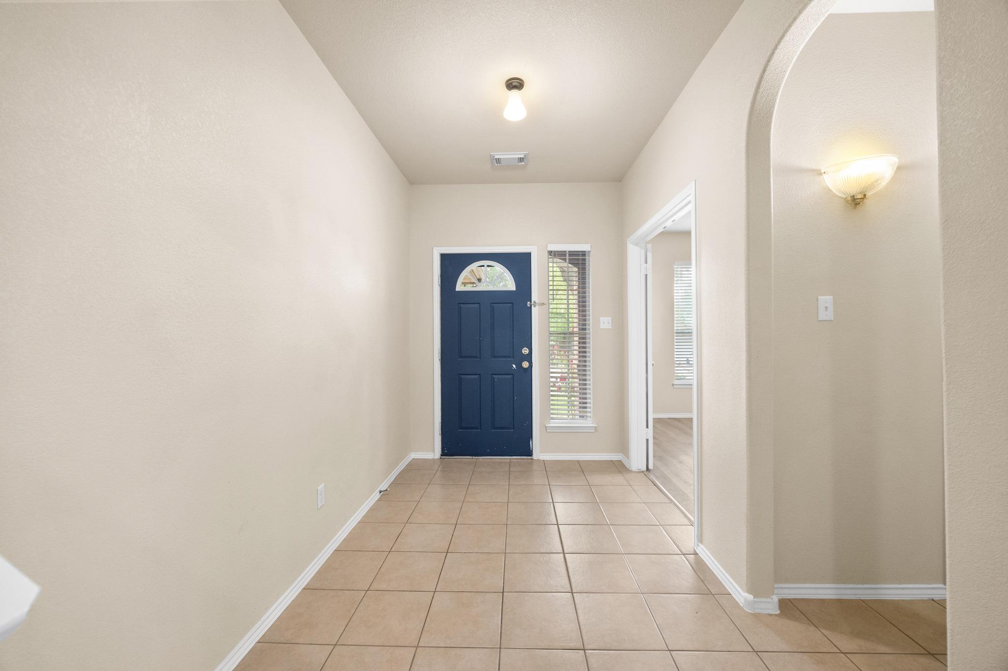 306 Olmos Dr, Leander, TX 78641