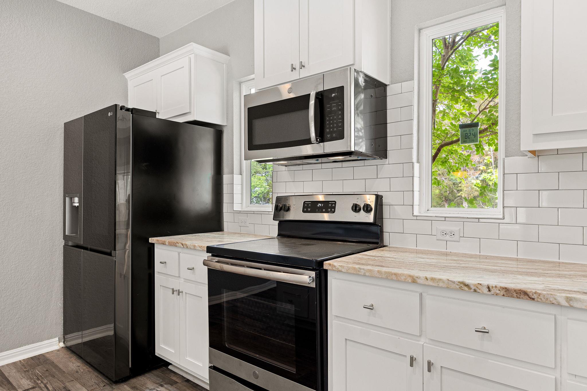 20601 Buckskin Rdg, Lago Vista, TX 78645