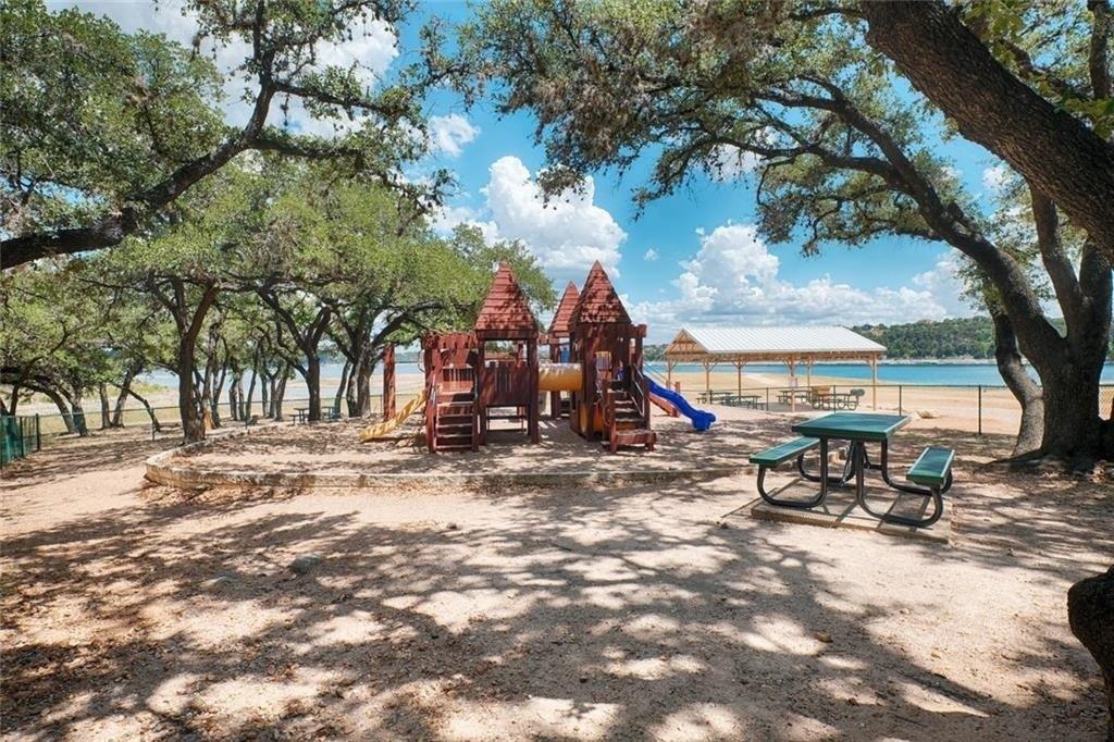 20601 Buckskin Rdg, Lago Vista, TX 78645