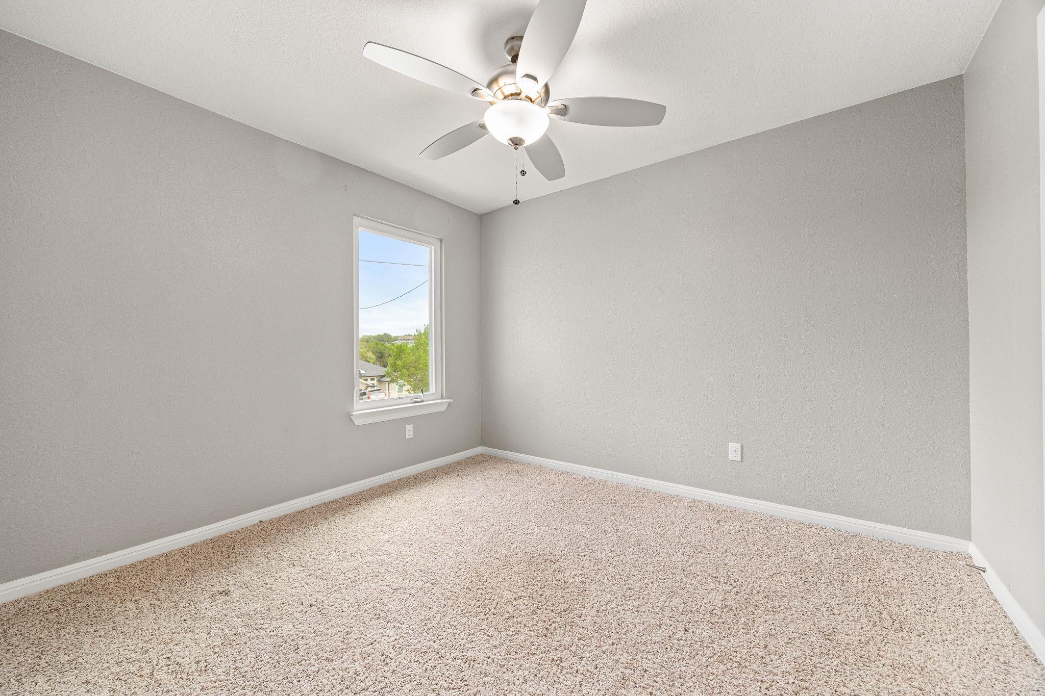 20601 Buckskin Rdg, Lago Vista, TX 78645