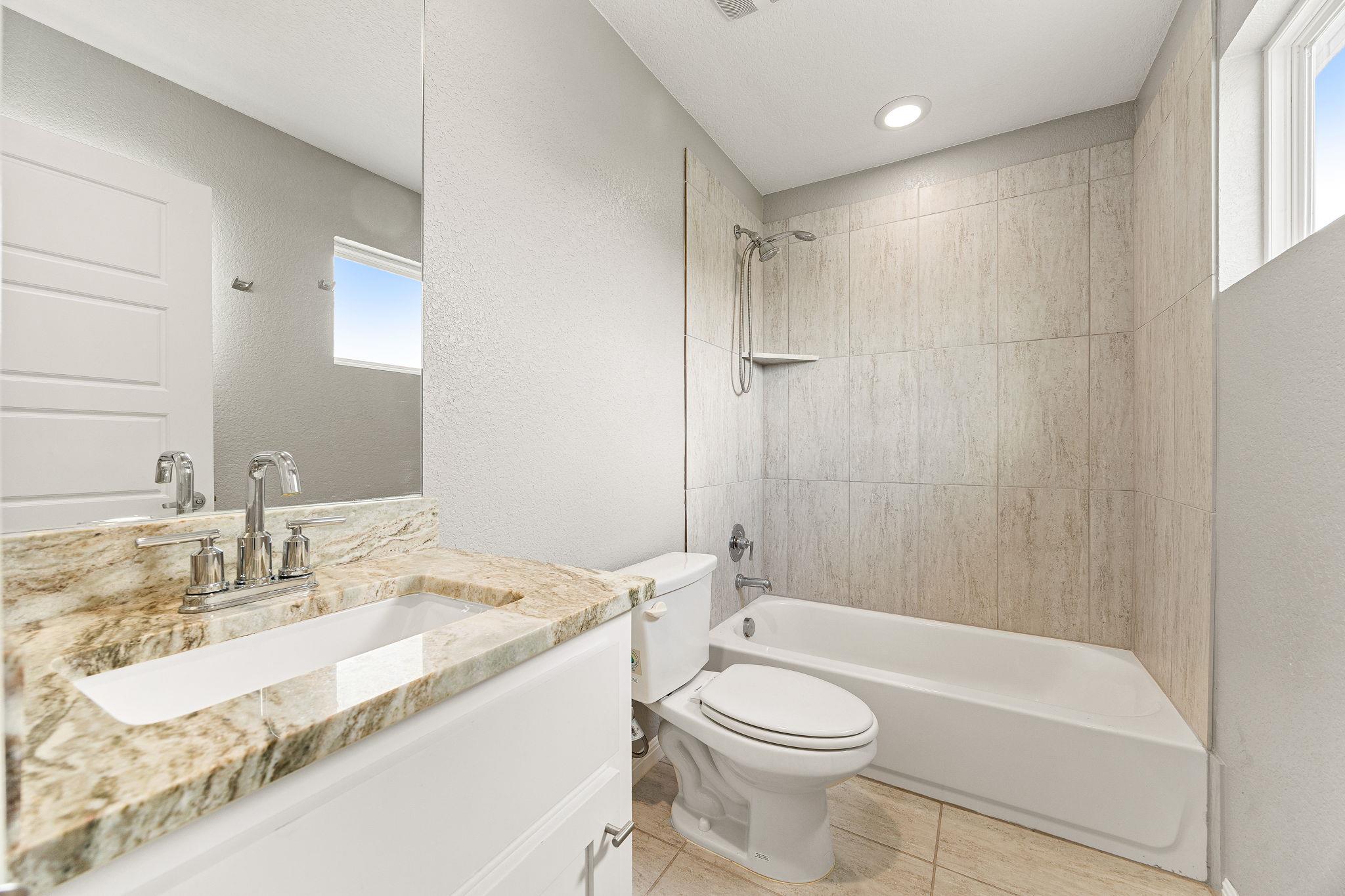 20601 Buckskin Rdg, Lago Vista, TX 78645