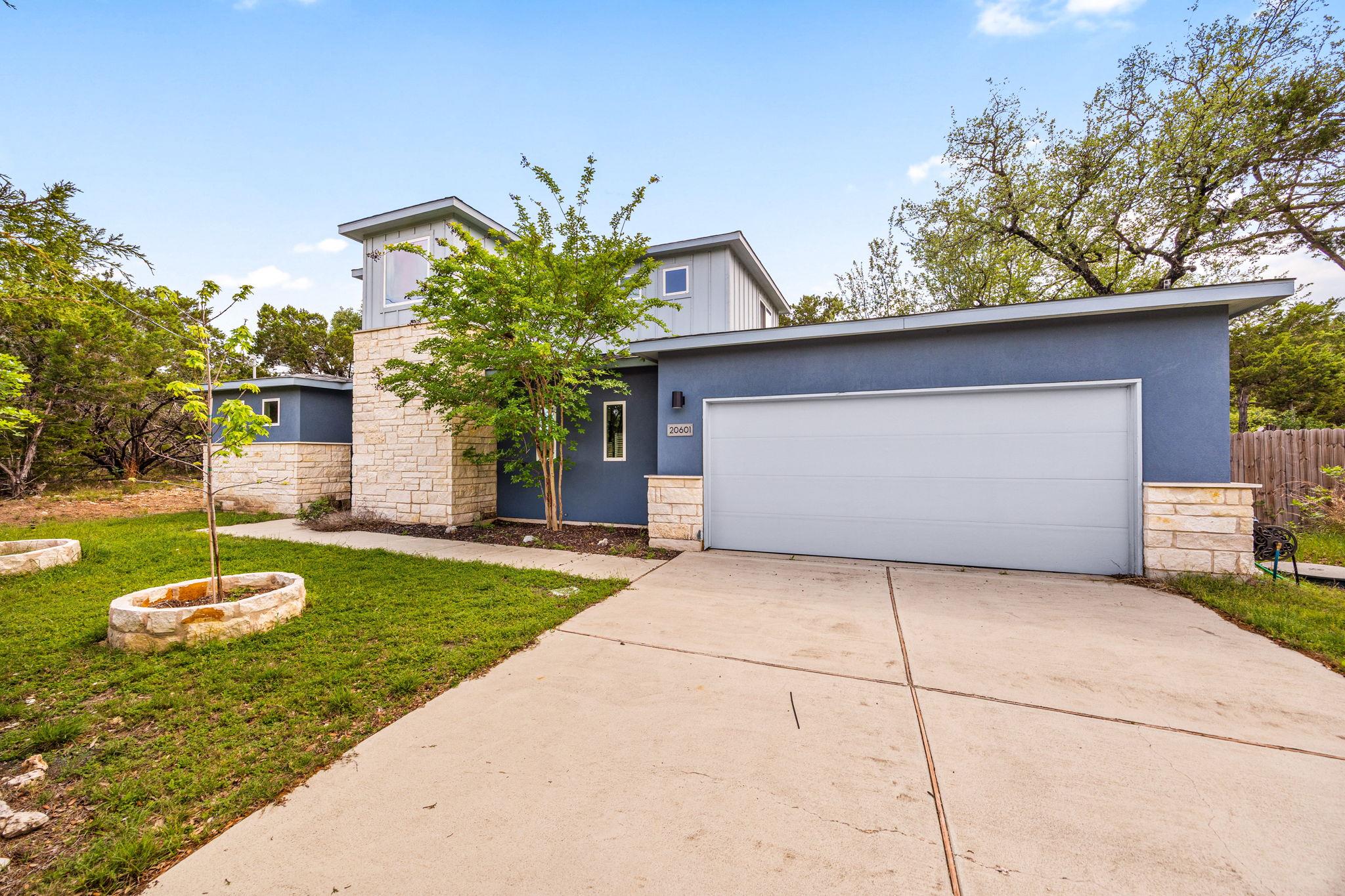 20601 Buckskin Rdg, Lago Vista, TX 78645