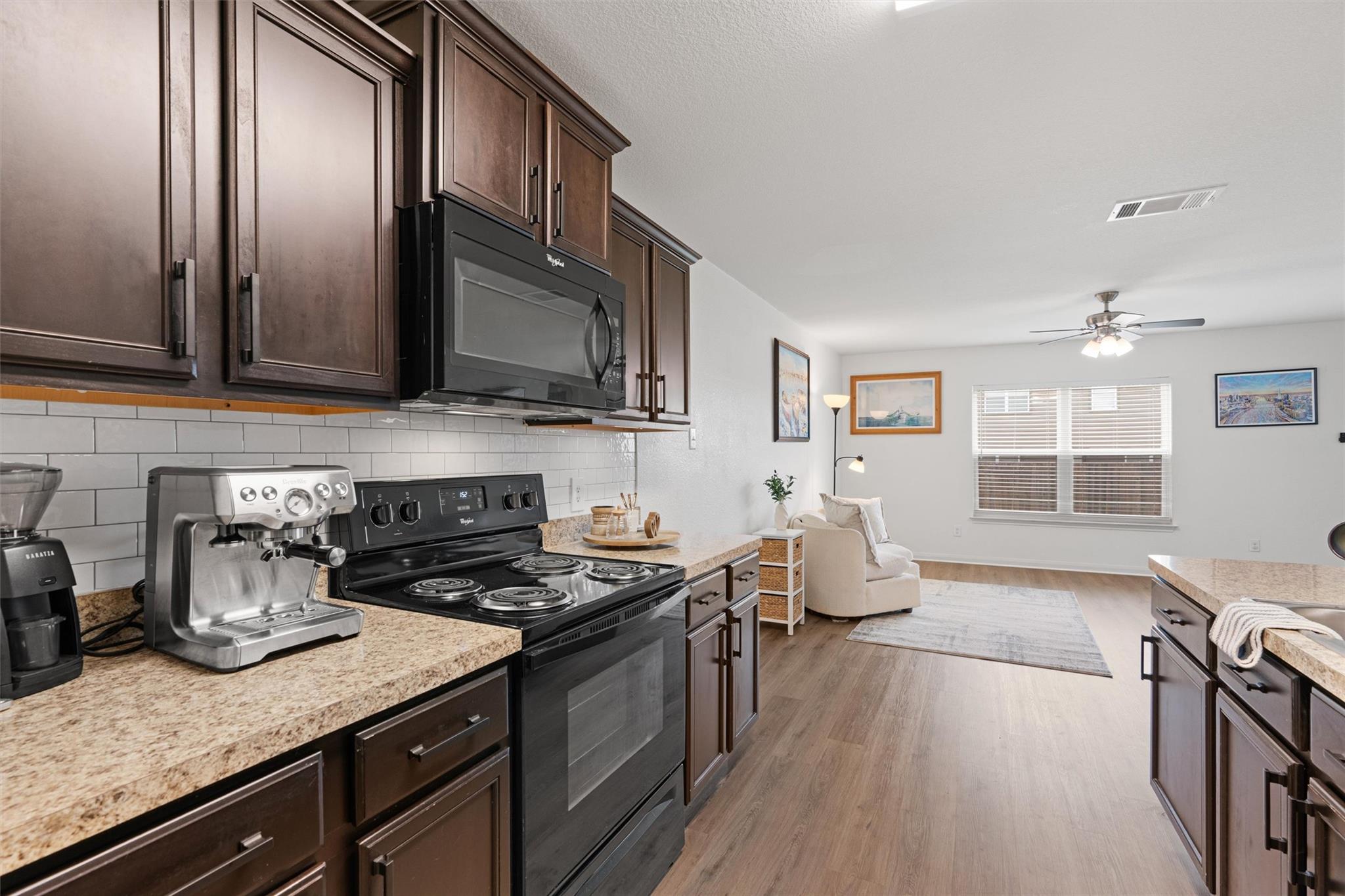 156 Proclamation Ave, Liberty Hill, TX 78642