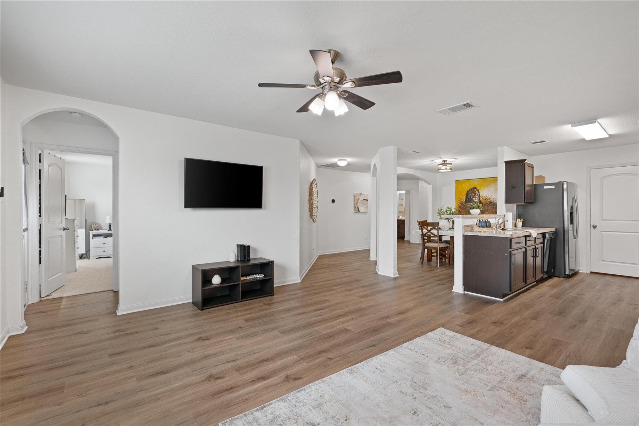 156 Proclamation Ave, Liberty Hill, TX 78642