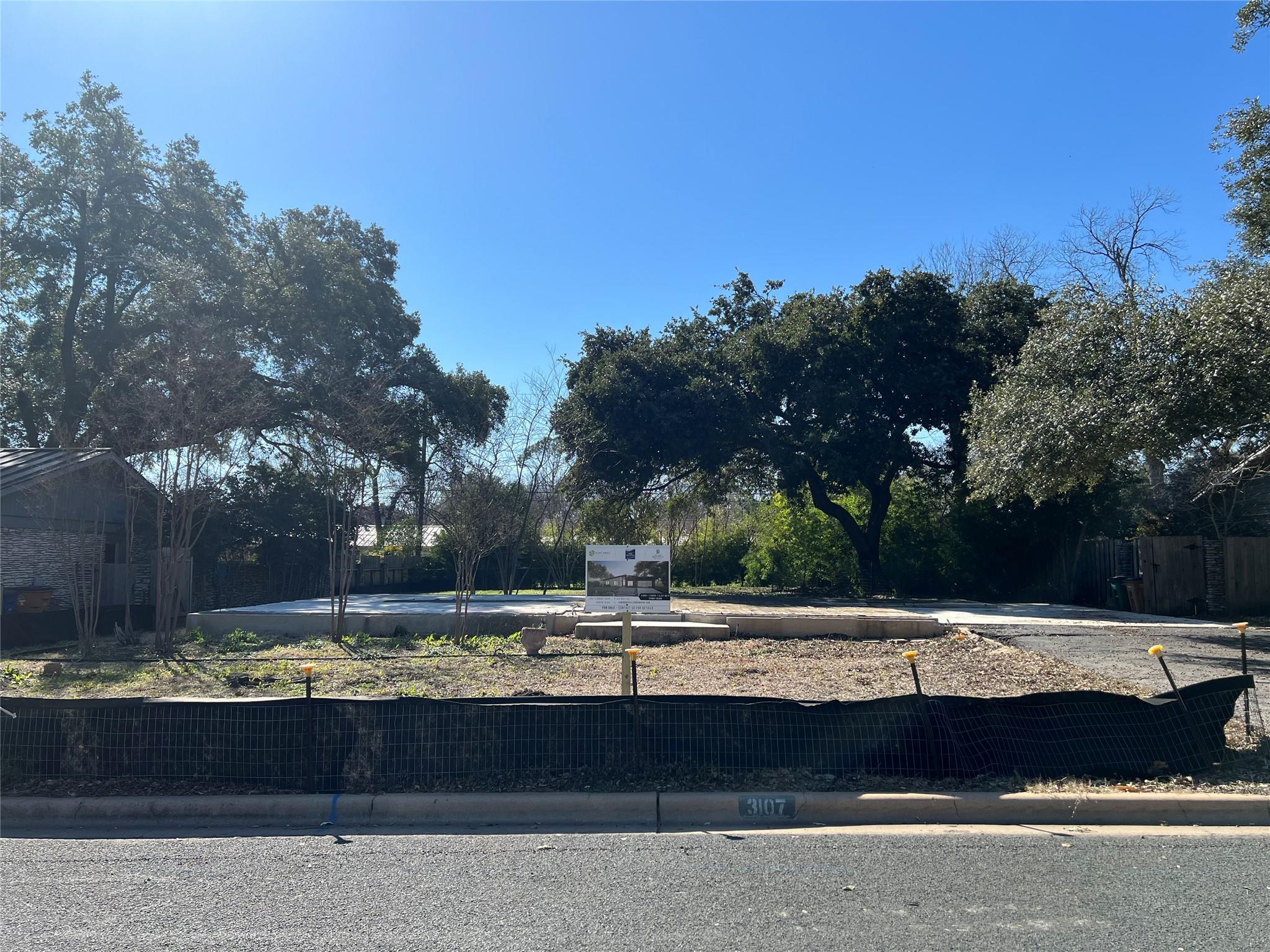 3107 Stardust Dr, Austin, TX 78757