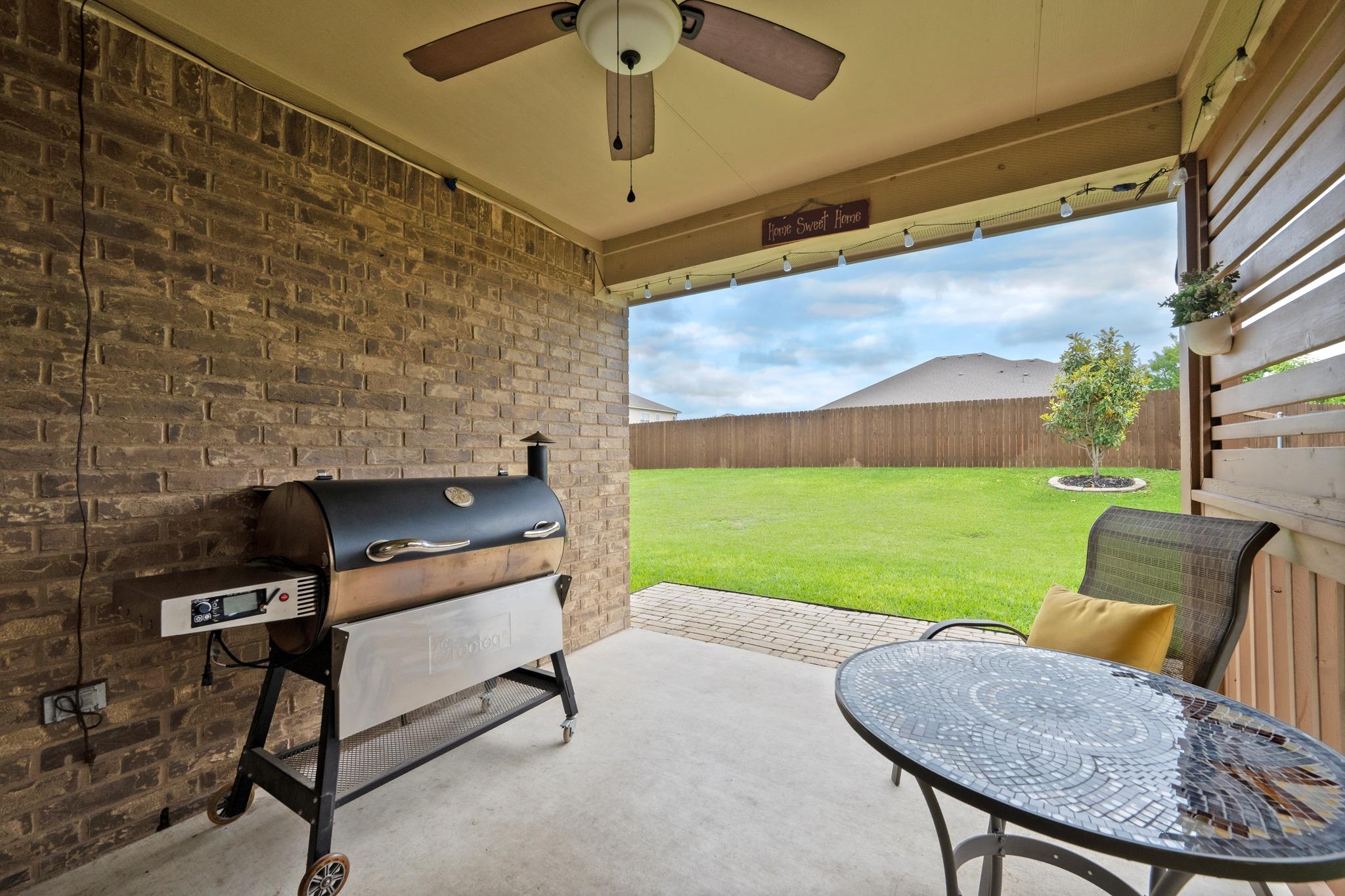 19925 Needle Pine Dr, Round Rock, TX 78664