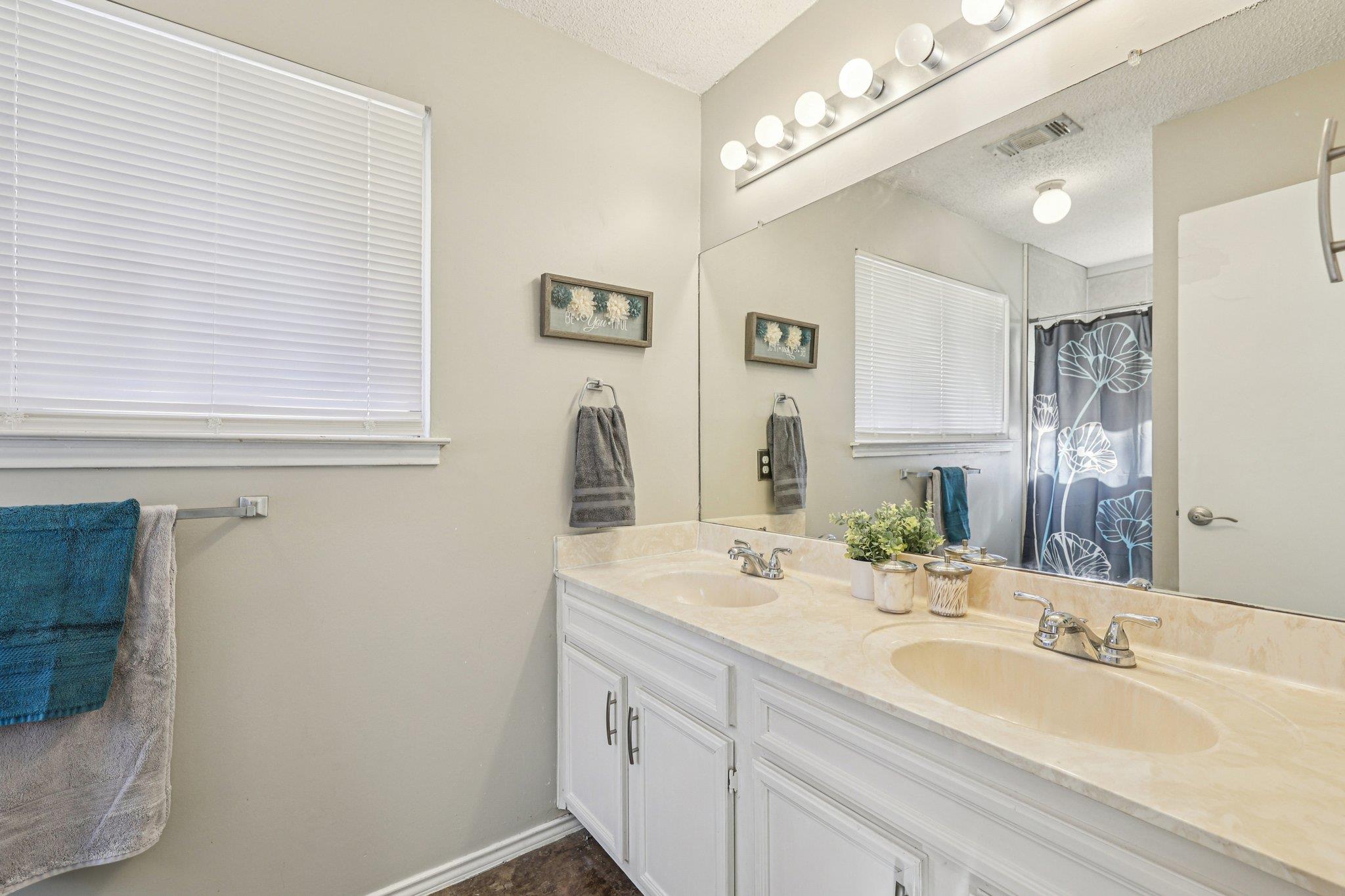 1503 Lantana Dr, Round Rock, TX 78664