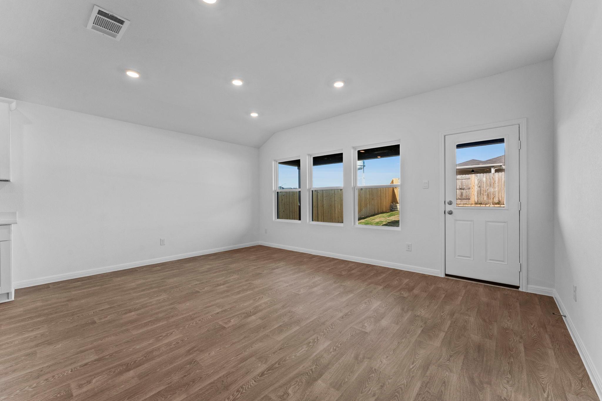 265 Denali Dr, Kyle, TX 78640