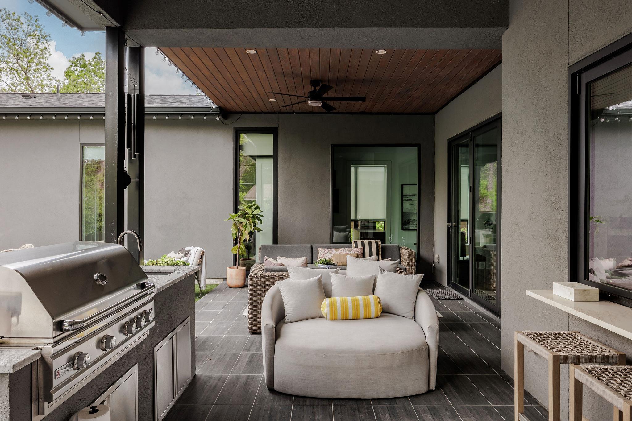 2314 Westoak Dr, Austin, TX 78704