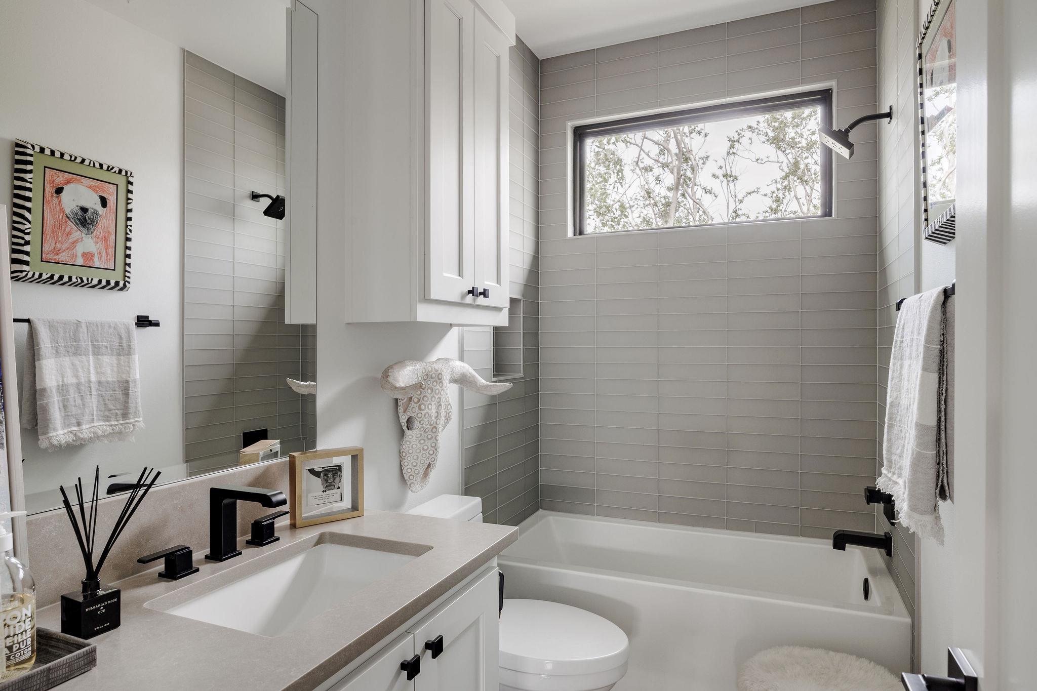 2314 Westoak Dr, Austin, TX 78704