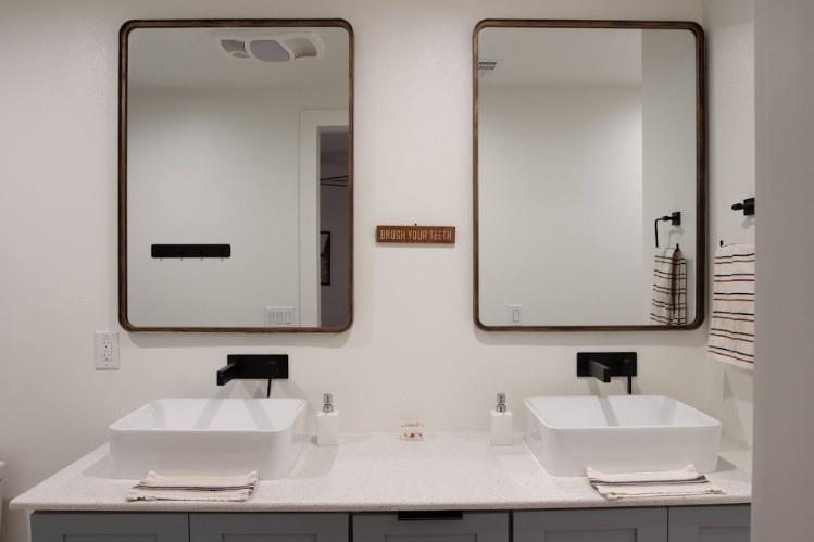 9802 Kendal Dr, Austin, TX 78753