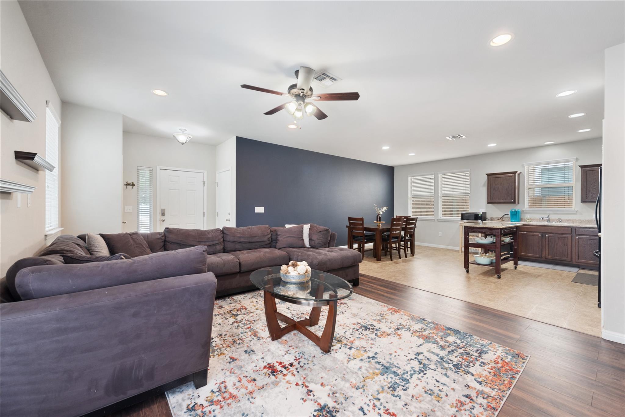 213 Sambar Dr, Buda, TX 78610