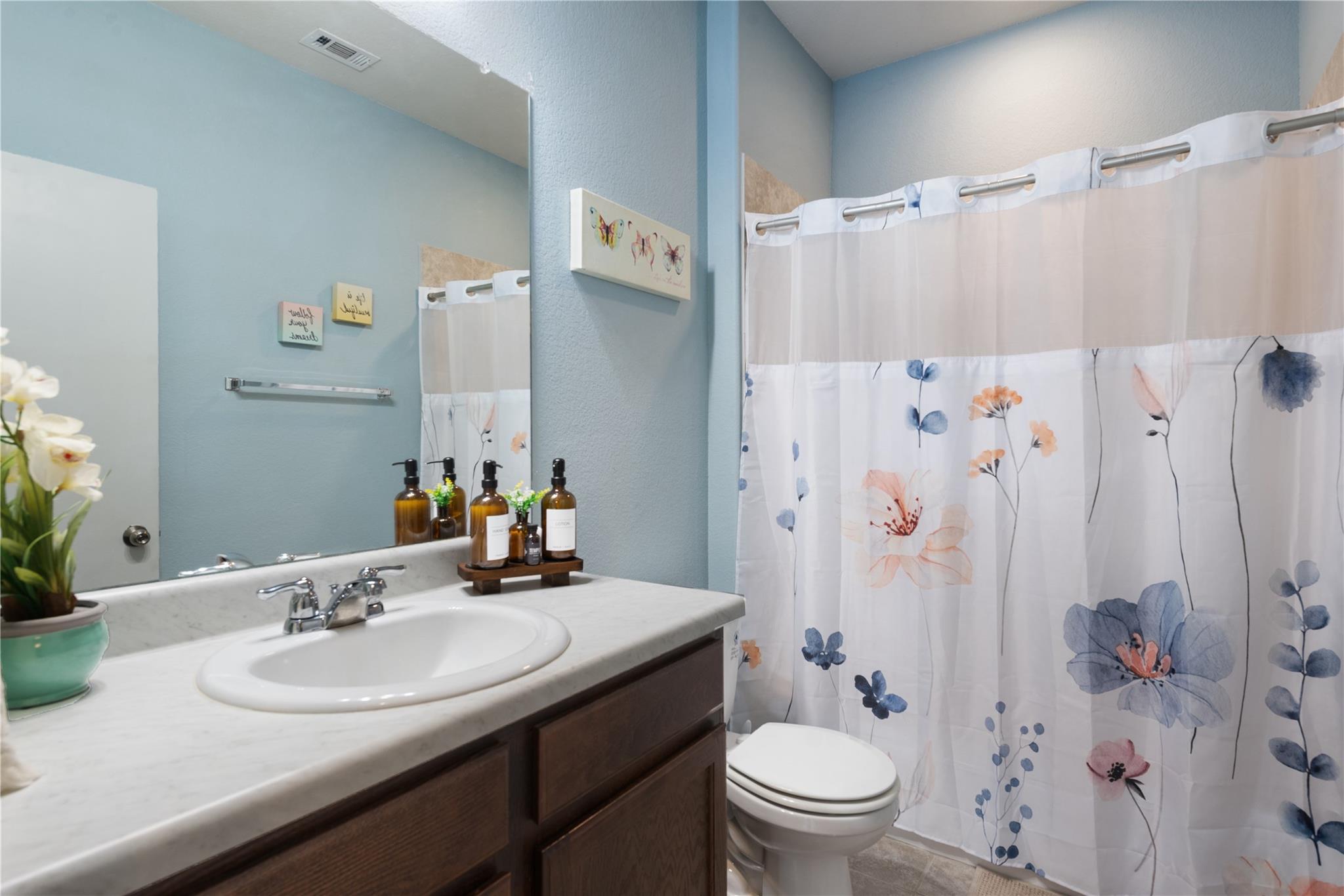 213 Sambar Dr, Buda, TX 78610