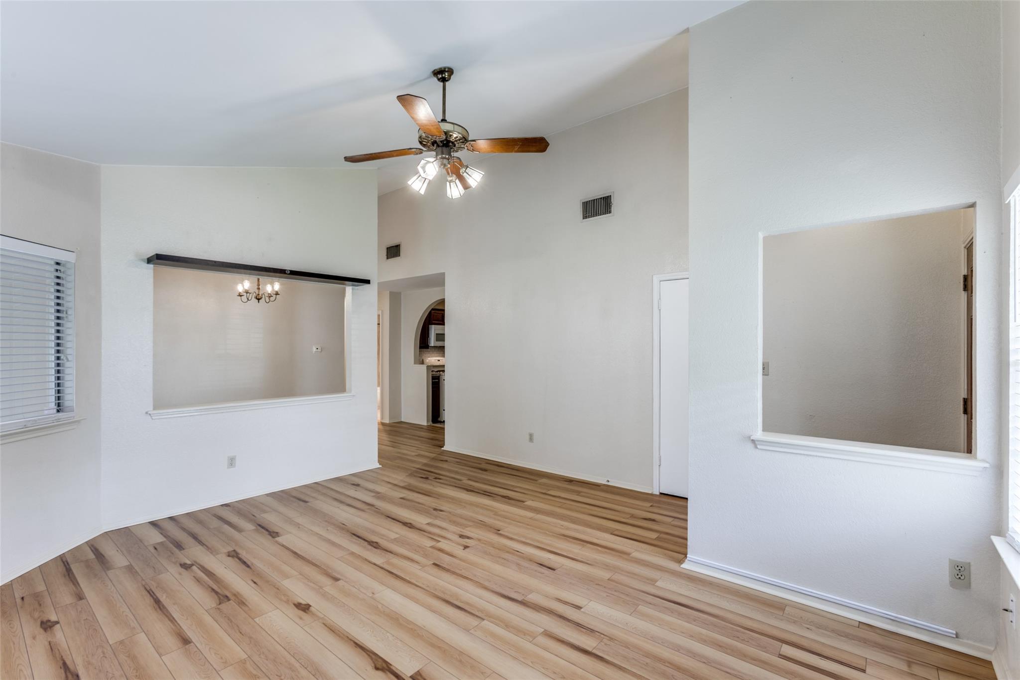 1121 Peggotty Pl, Austin, TX 78753