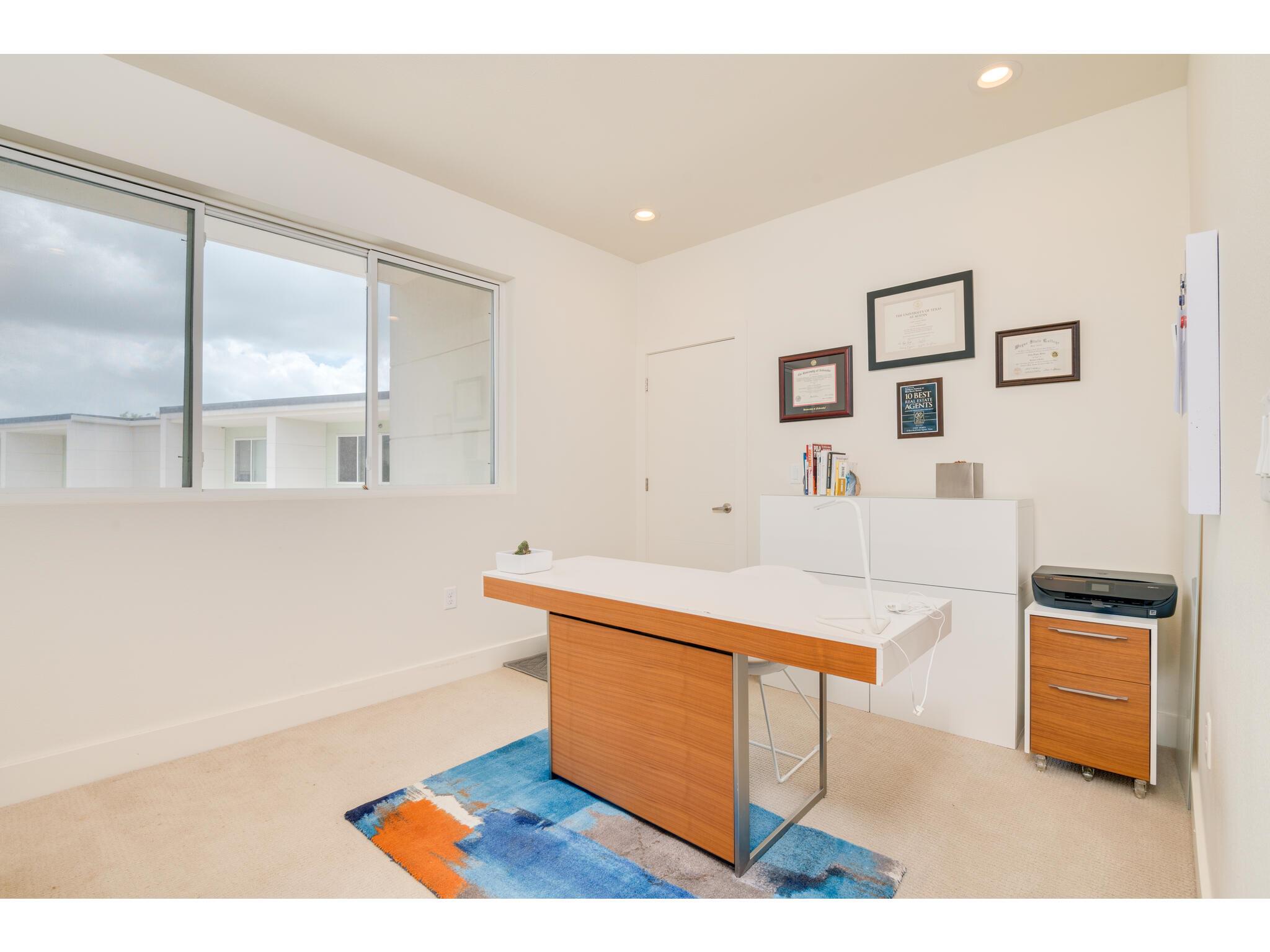 604 N Bluff Dr # 205, Austin, TX 78745