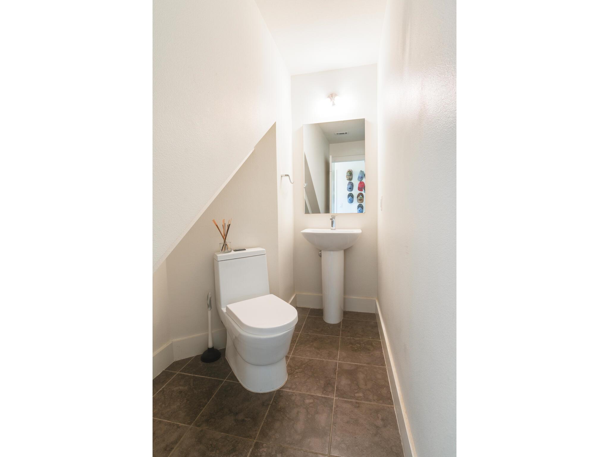 604 N Bluff Dr # 205, Austin, TX 78745