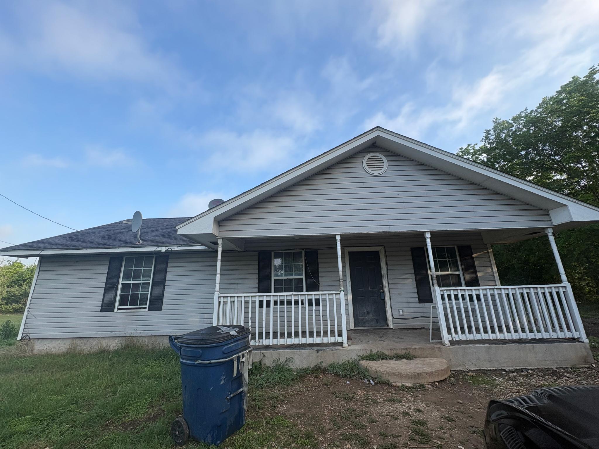 231 Green Acres, Georgetown, TX 78626