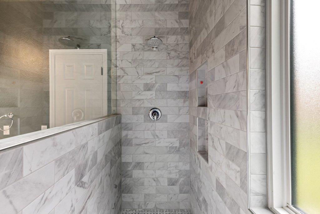 2720 Cascade Falls Dr, Austin, TX 78738