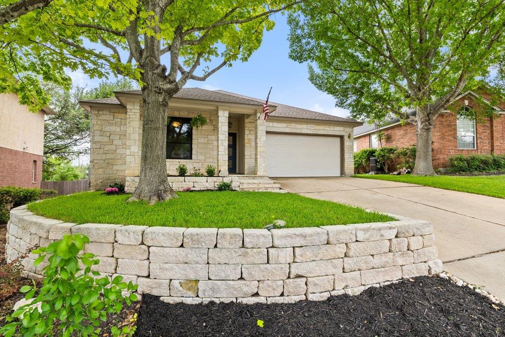 2720 Cascade Falls Dr, Austin, TX 78738