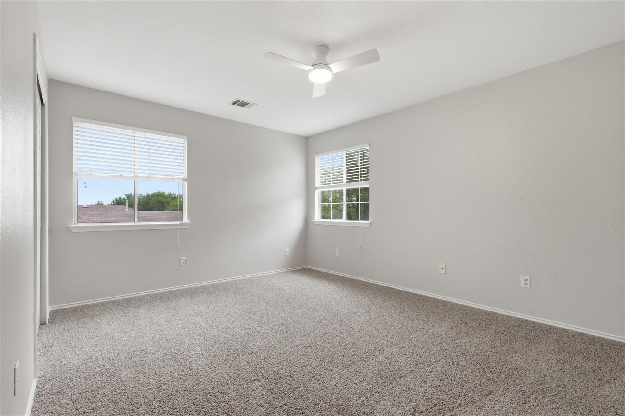 3901 Whitey Ford Way, Round Rock, TX 78665