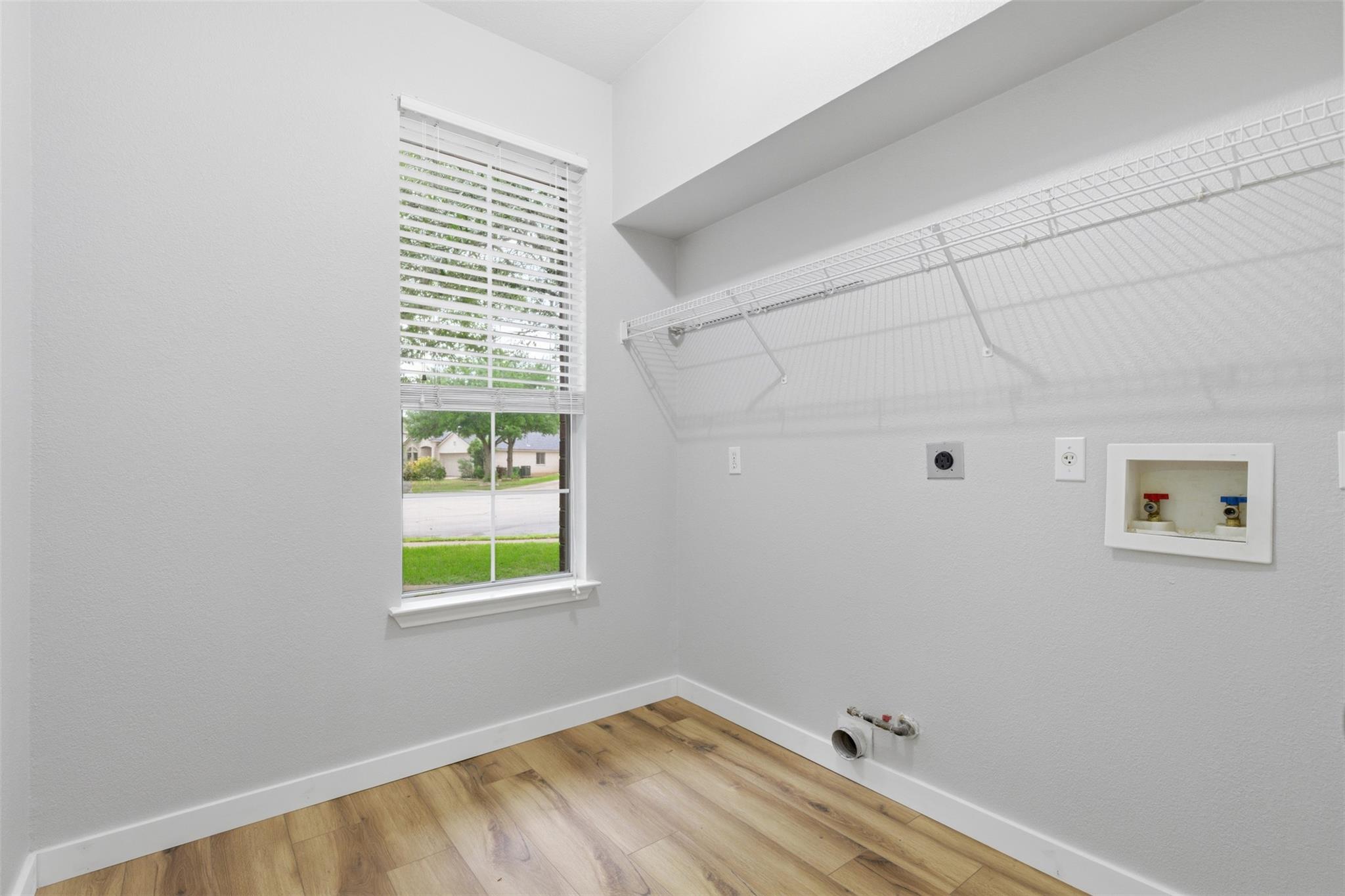 3901 Whitey Ford Way, Round Rock, TX 78665