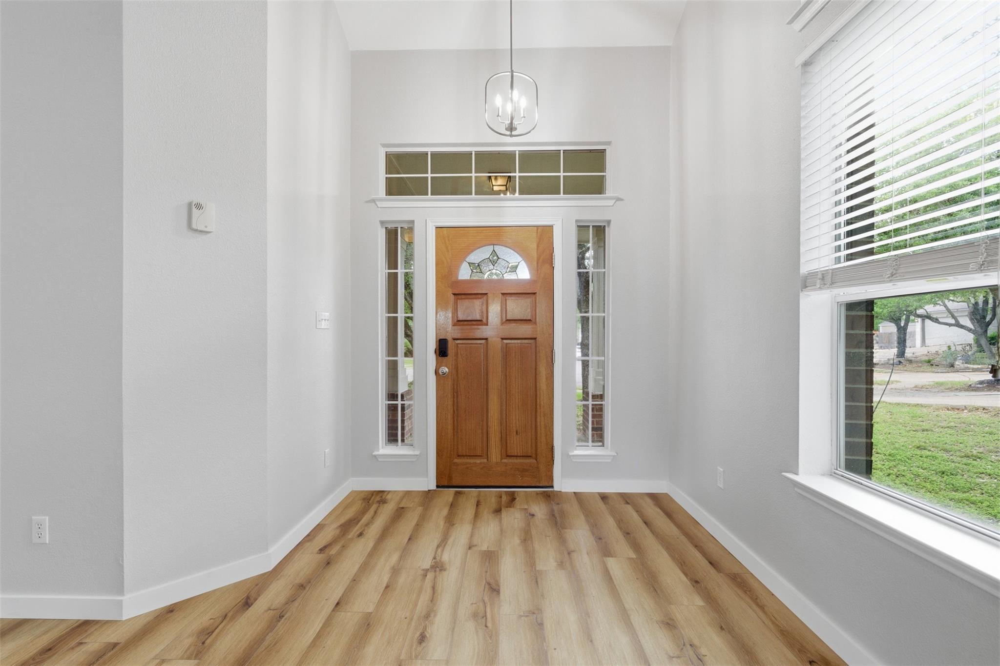 3901 Whitey Ford Way, Round Rock, TX 78665