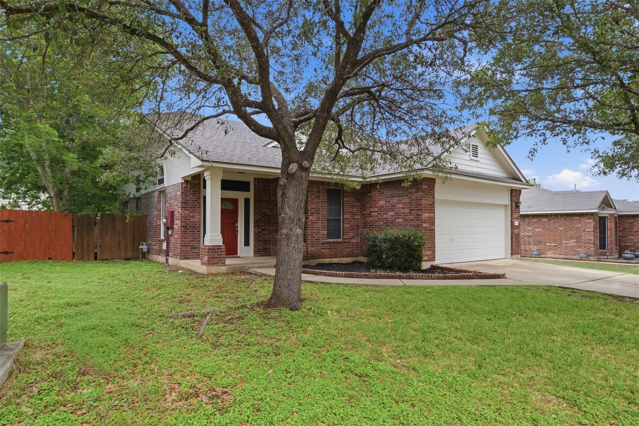 3901 Whitey Ford Way, Round Rock, TX 78665