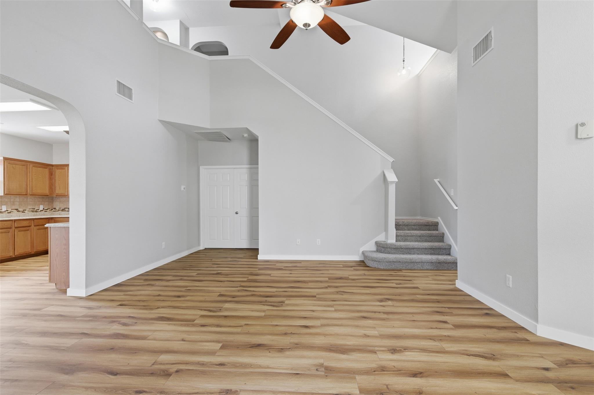 3901 Whitey Ford Way, Round Rock, TX 78665