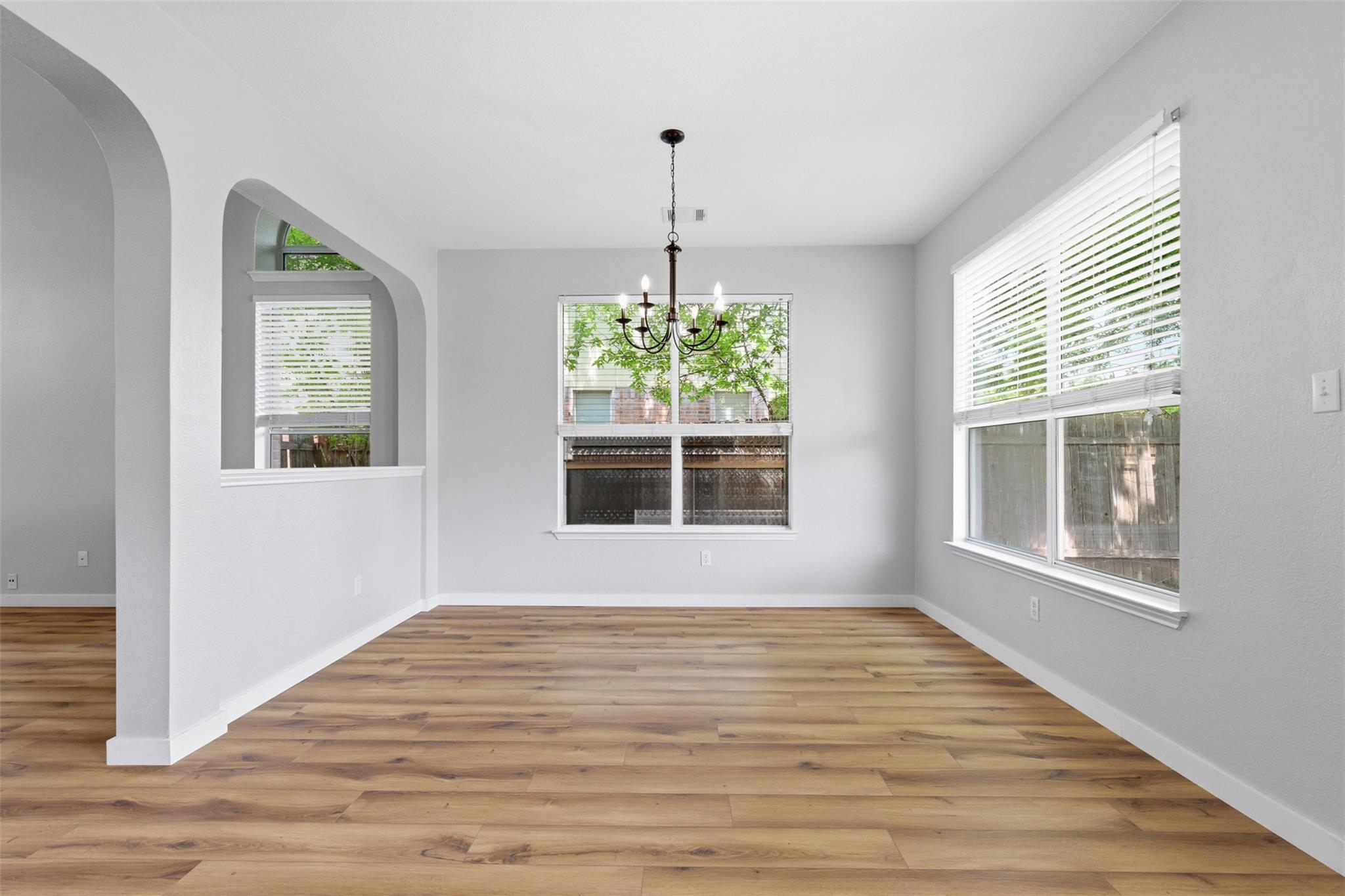 3901 Whitey Ford Way, Round Rock, TX 78665