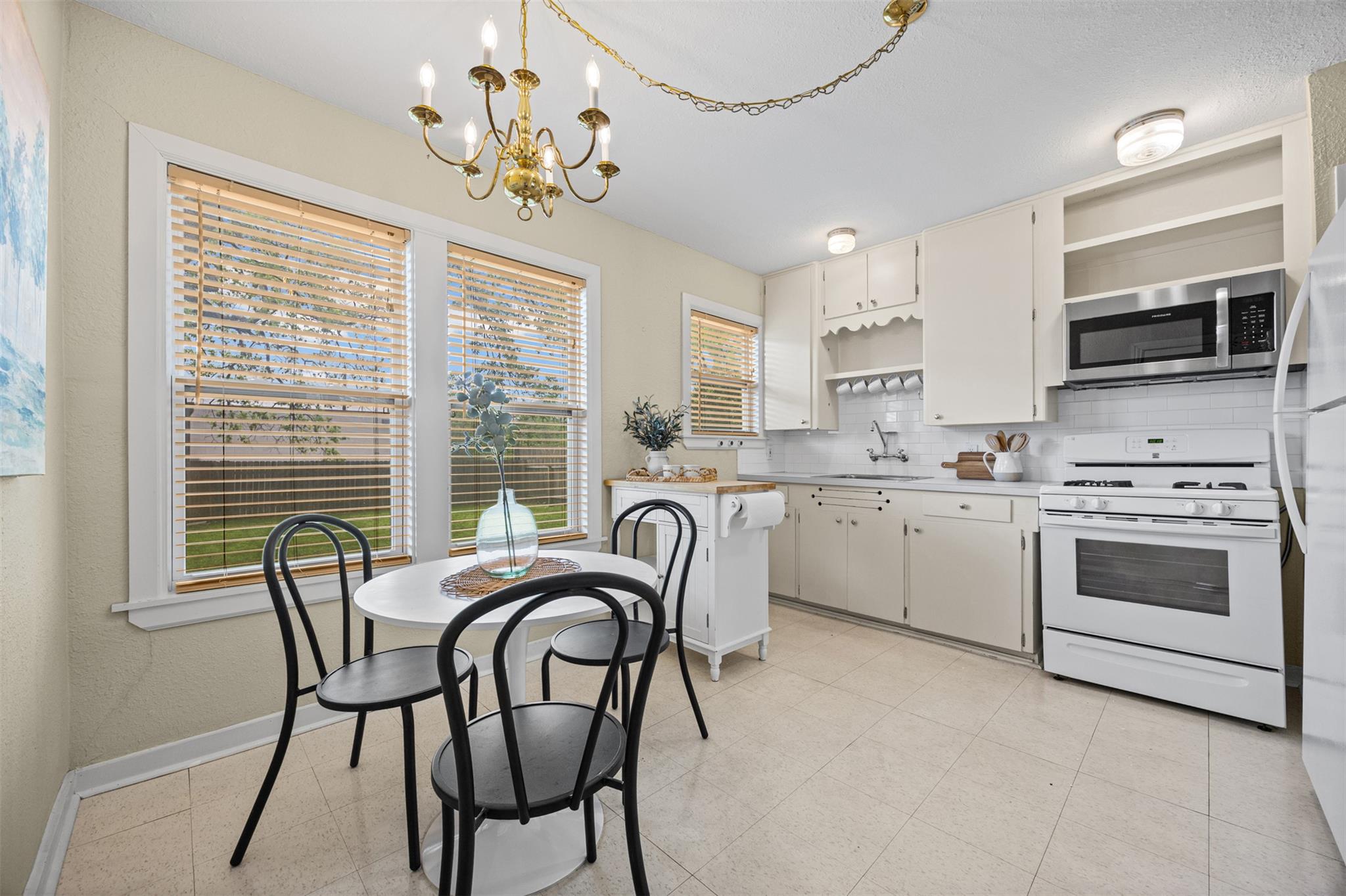 2403 S 2nd St, Austin, TX 78704