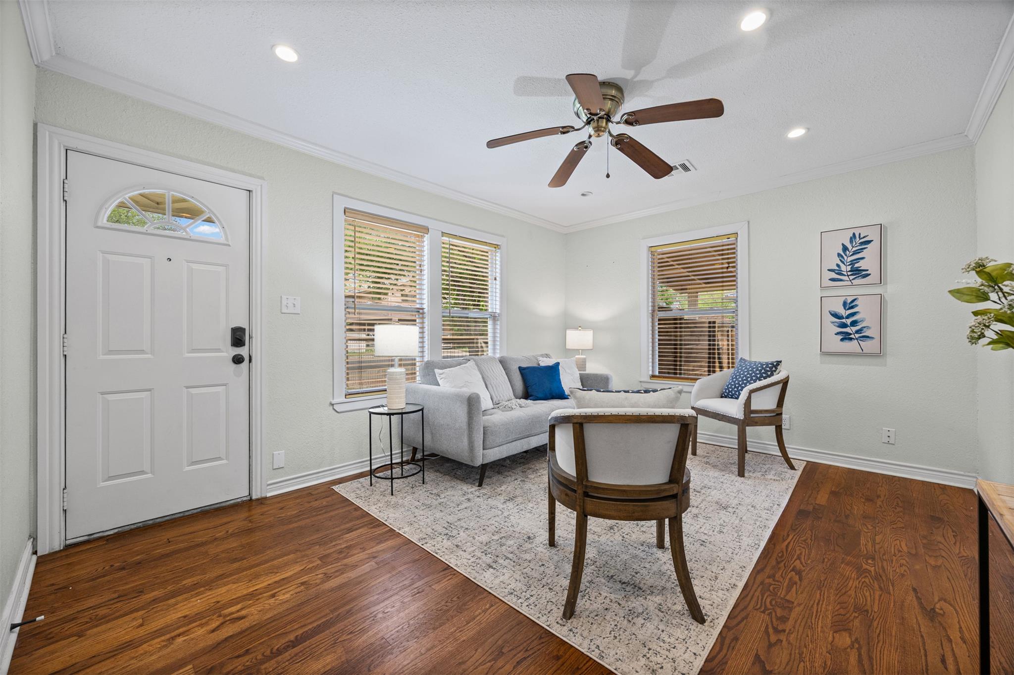 2403 S 2nd St, Austin, TX 78704