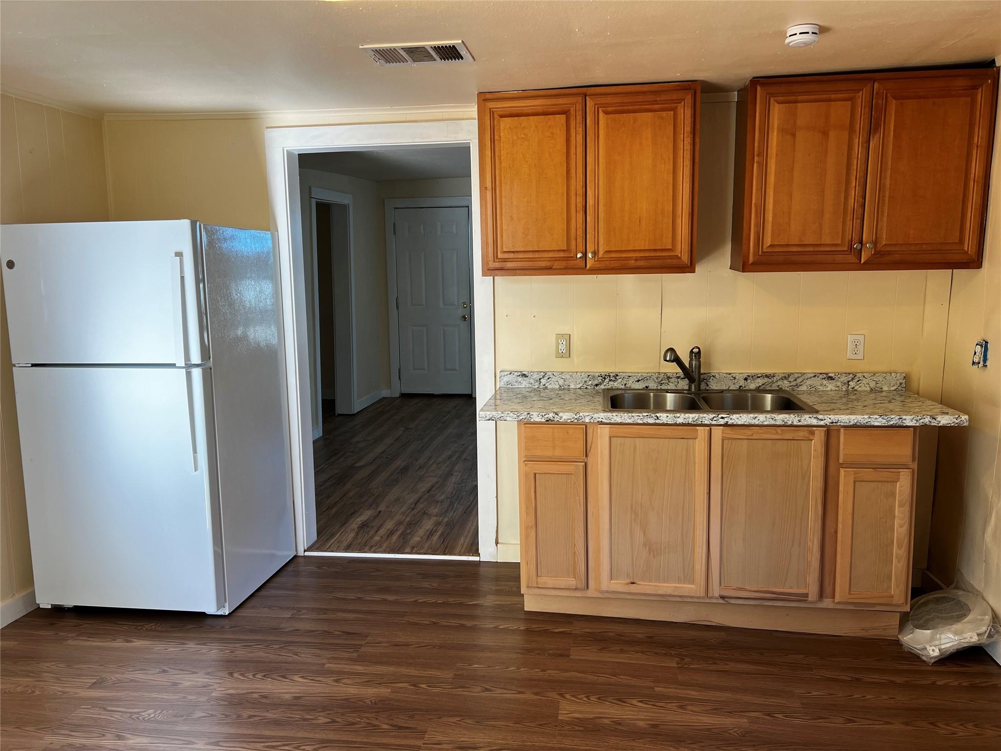 102 E Carrie Manor St, Manor, TX 78653