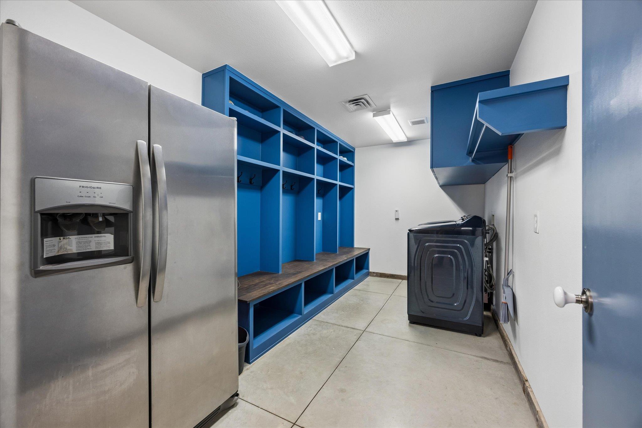 6411 W Fitzhugh Rd, Dripping Springs, TX 78620
