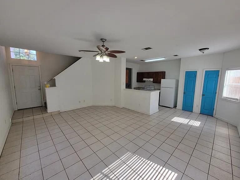 812 Sagewood Trl, San Marcos, TX 78666