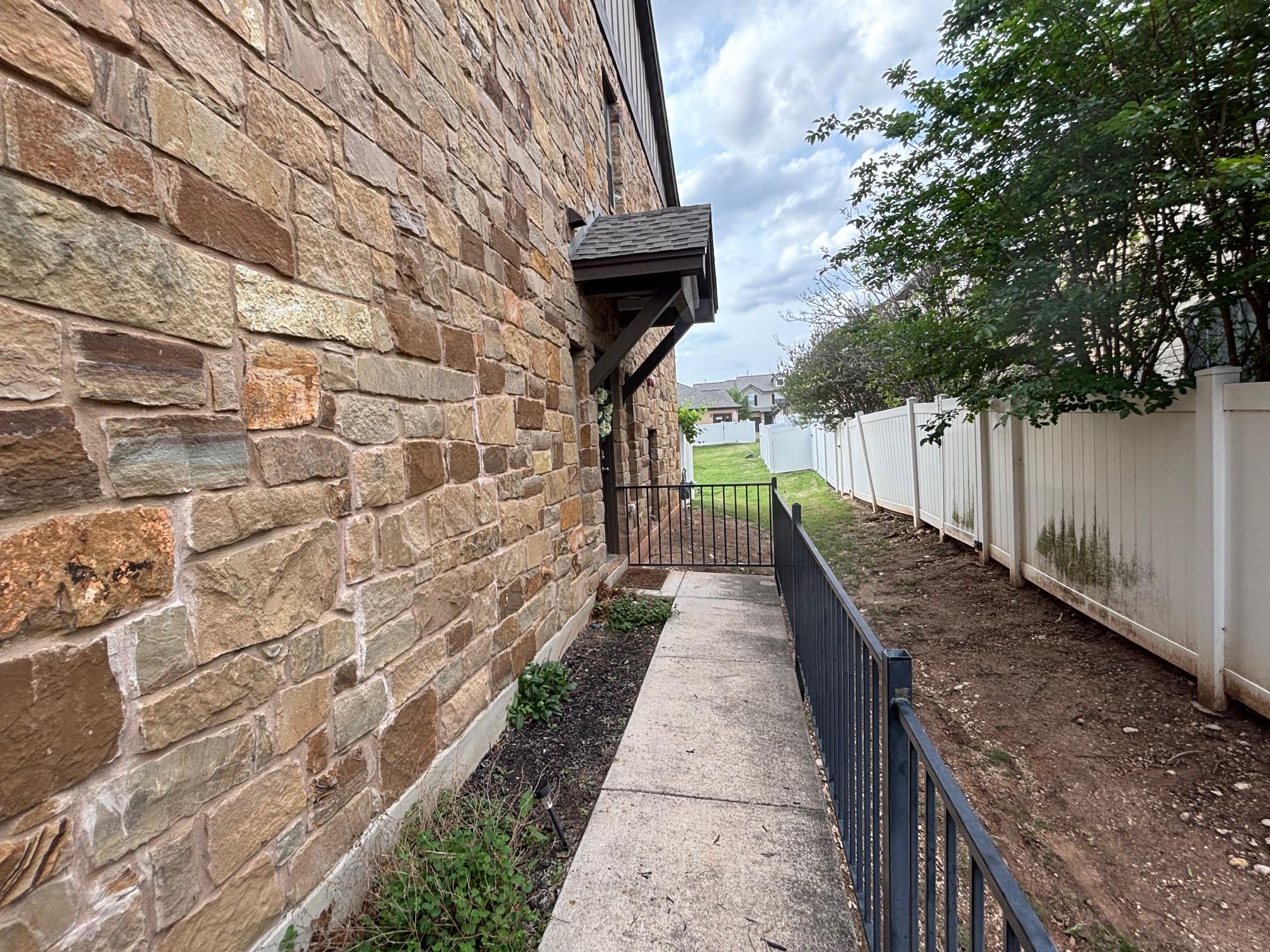 1900 Little Elm Trl # 135, Cedar Park, TX 78613