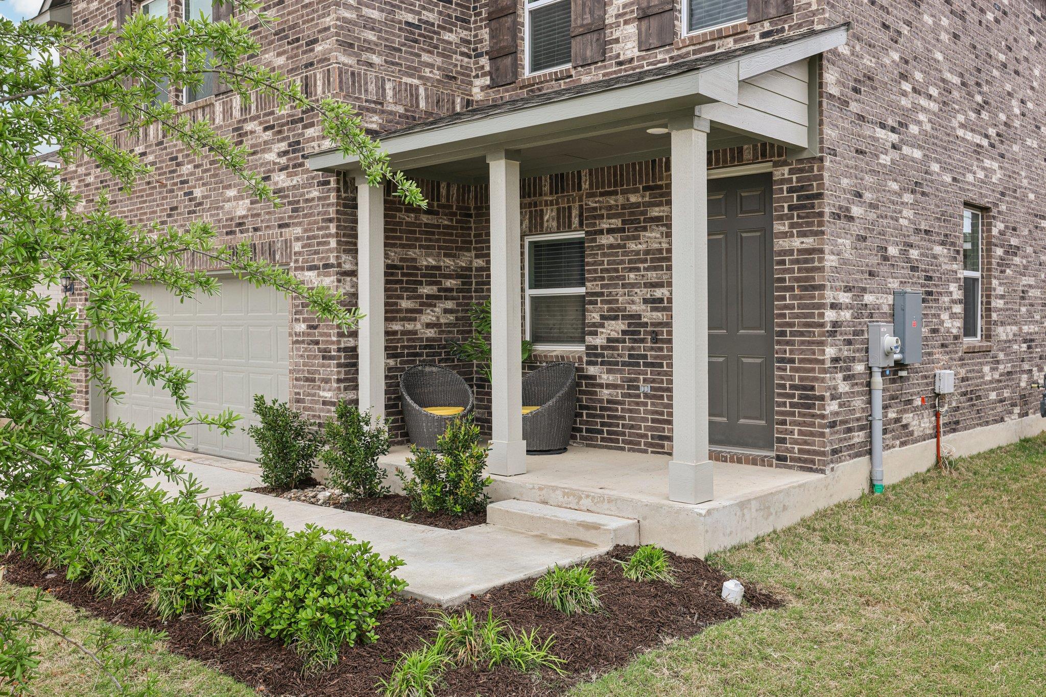 204 Swinging H Ln, Georgetown, TX 78633