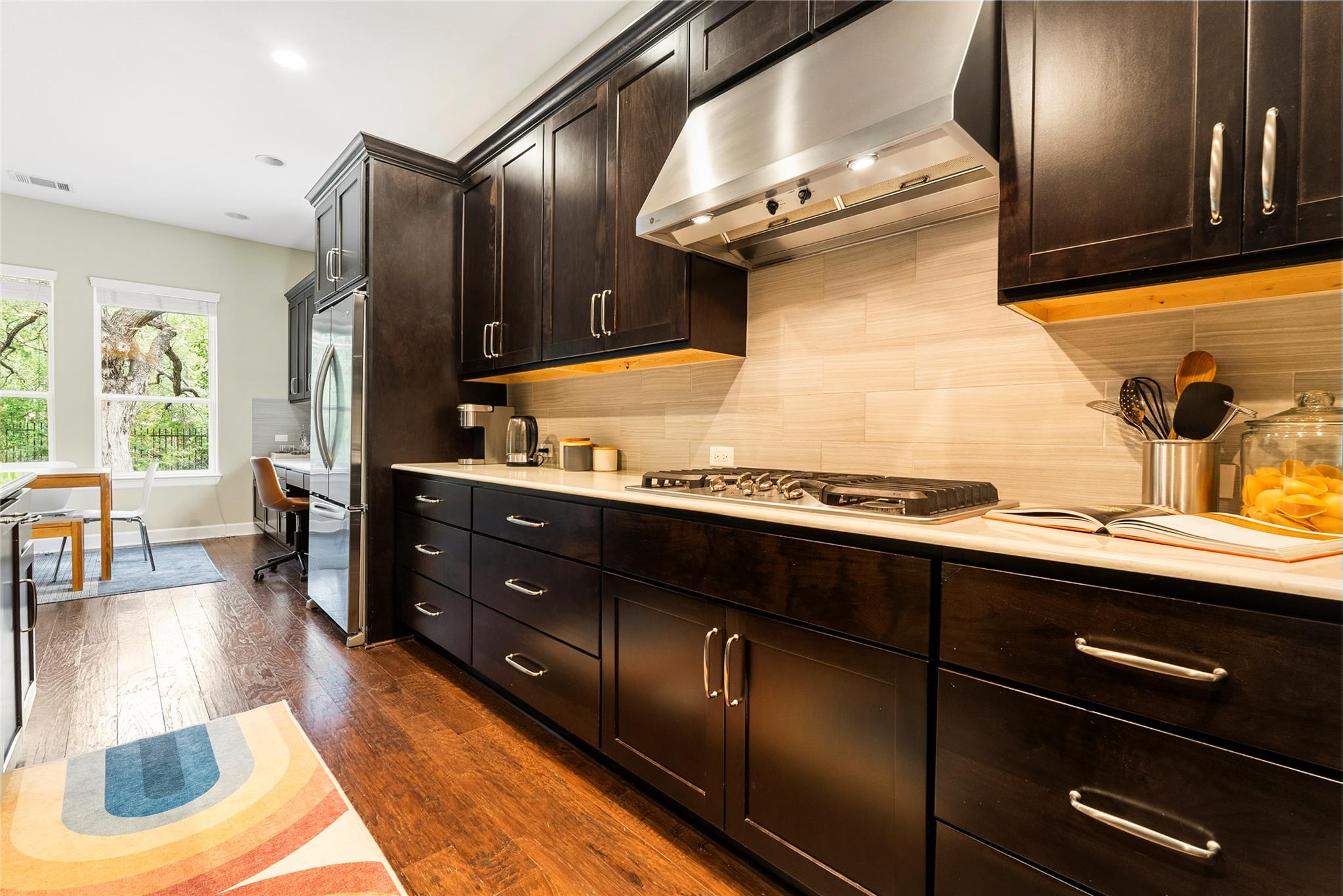 7013 Mitra Dr, Austin, TX 78739