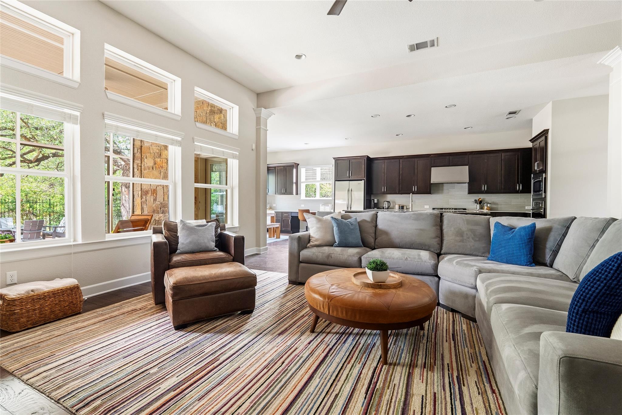 7013 Mitra Dr, Austin, TX 78739