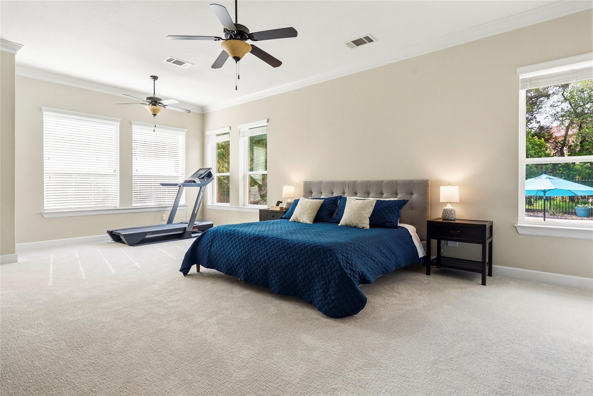 7013 Mitra Dr, Austin, TX 78739