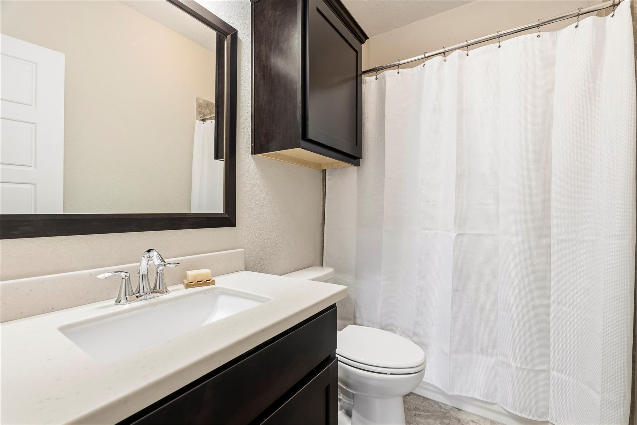 7013 Mitra Dr, Austin, TX 78739