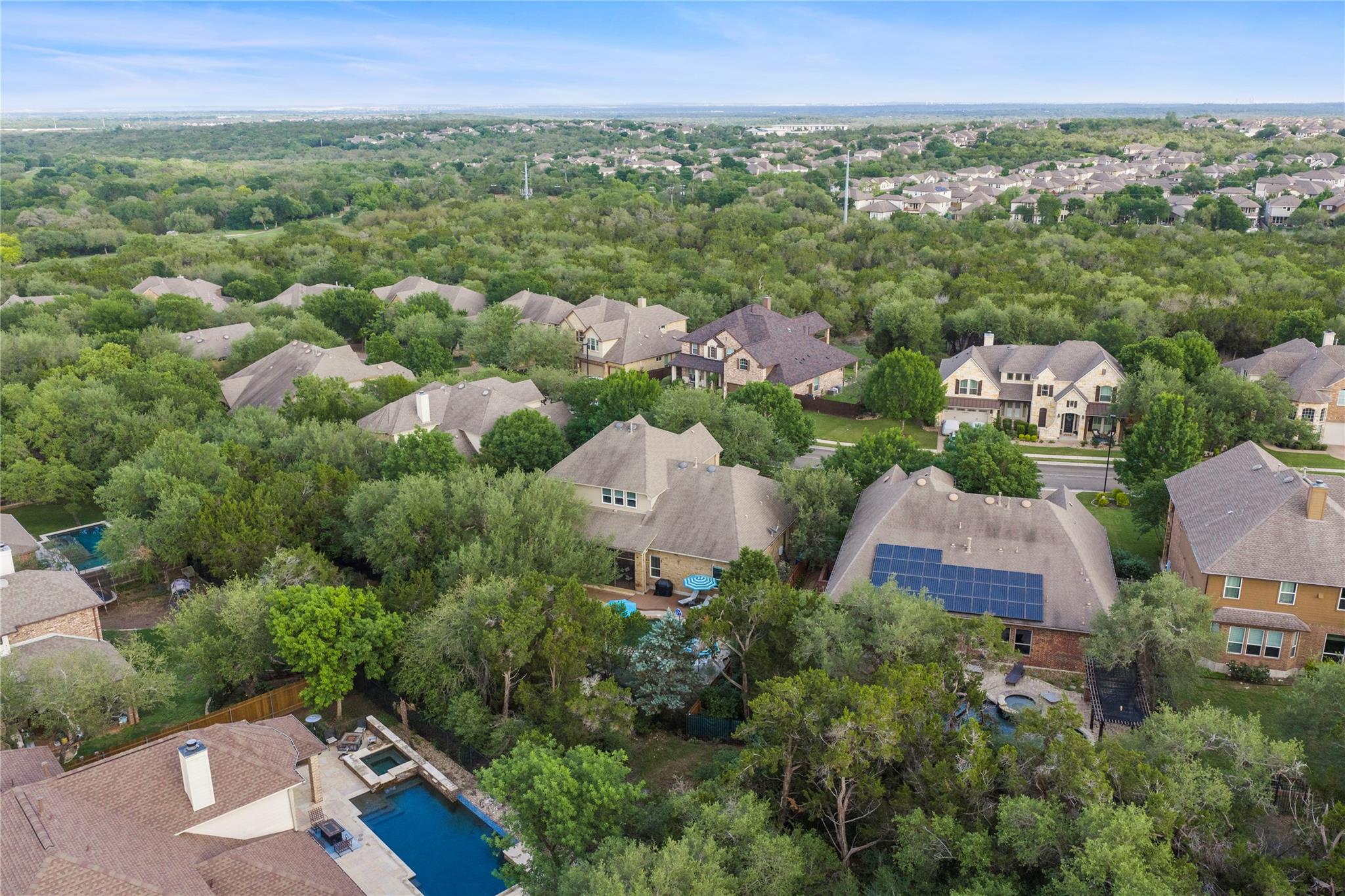 7013 Mitra Dr, Austin, TX 78739