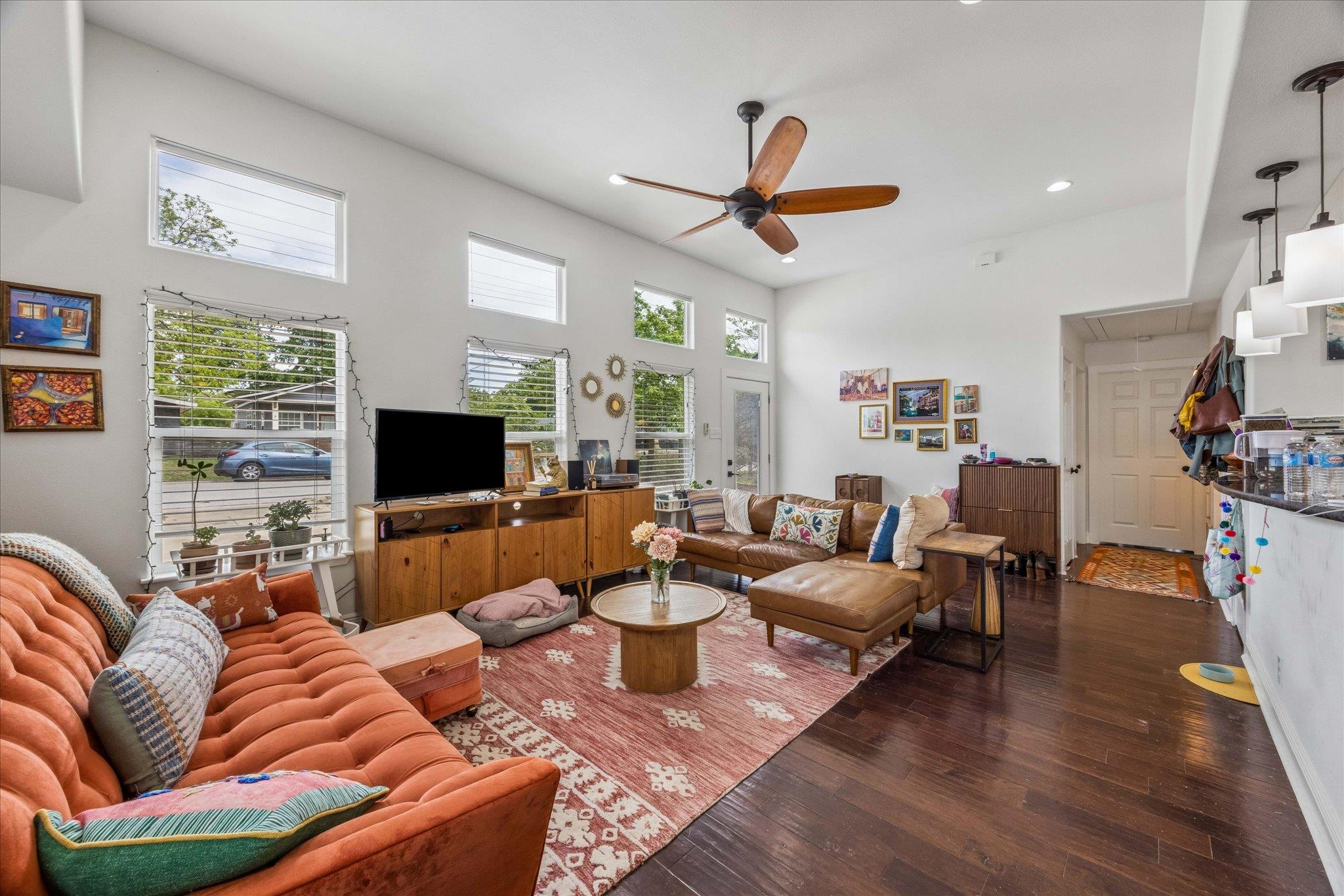 1800 Deloney St, Austin, TX 78721