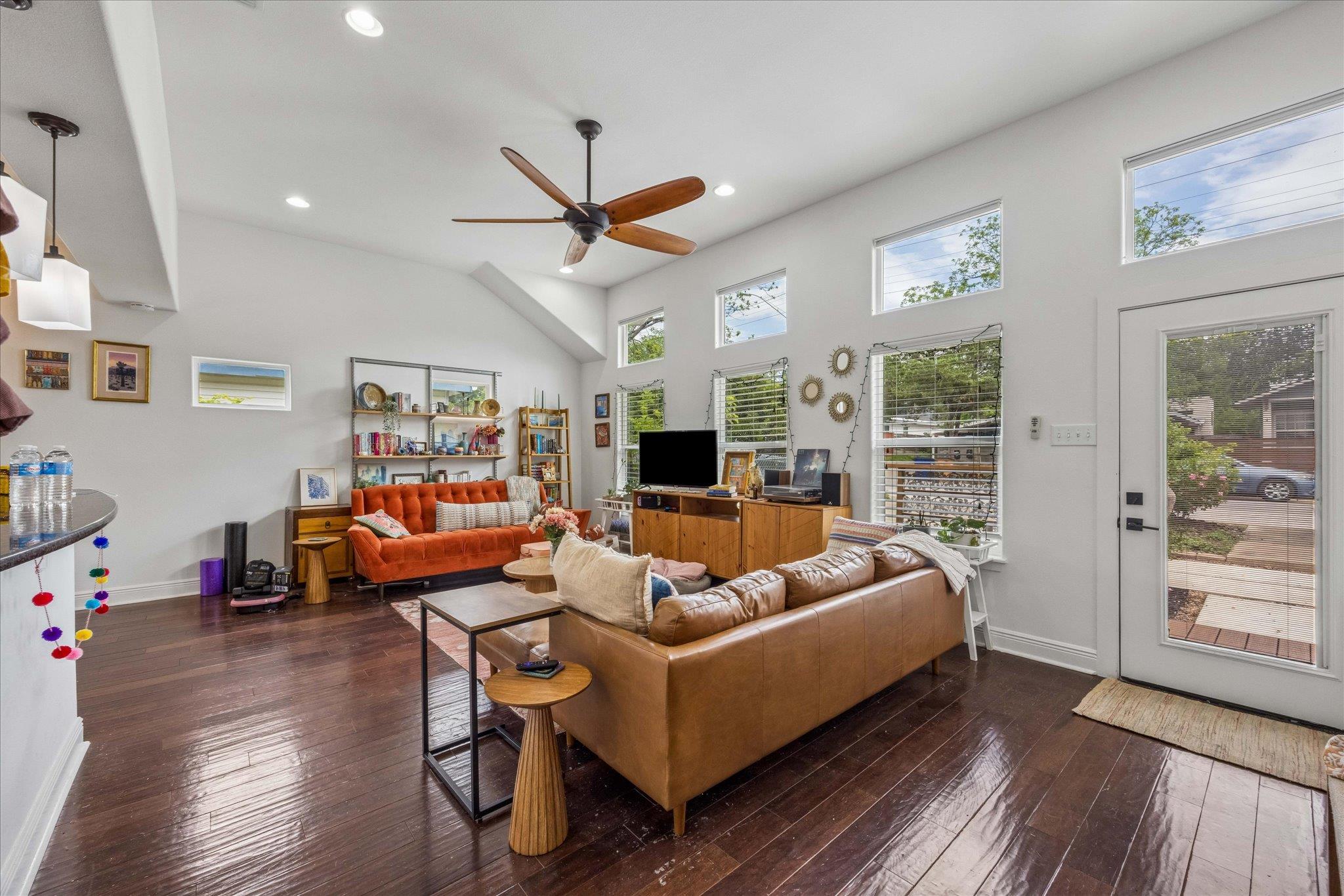 1800 Deloney St, Austin, TX 78721