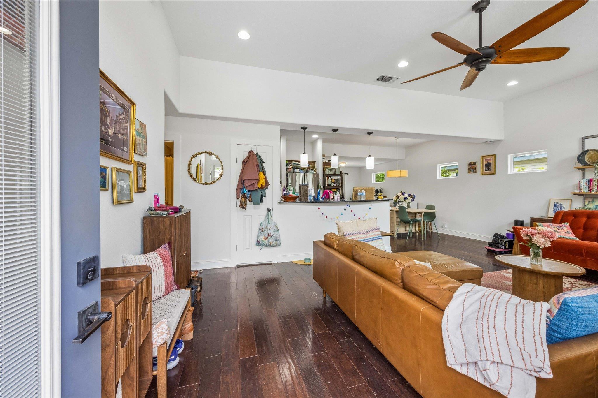 1800 Deloney St, Austin, TX 78721