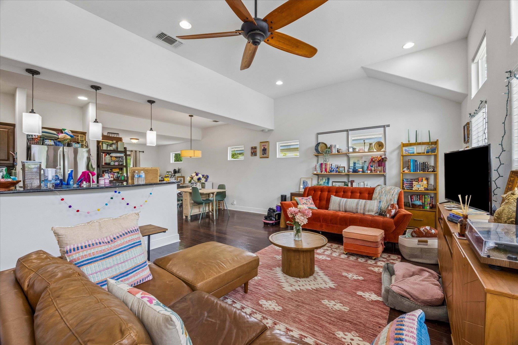 1800 Deloney St, Austin, TX 78721