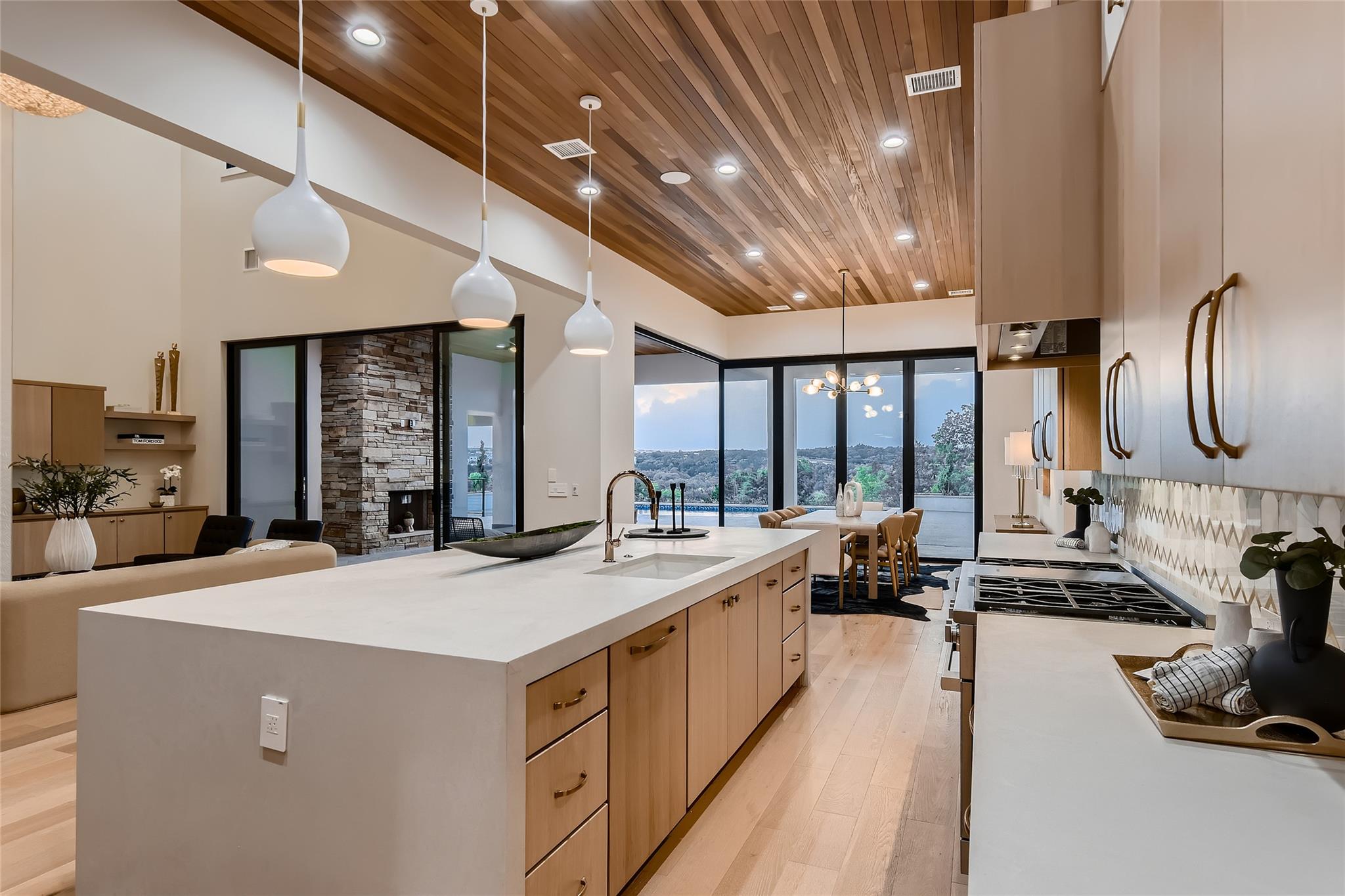 20640 Moreh Peak Pass, Austin, TX 78738