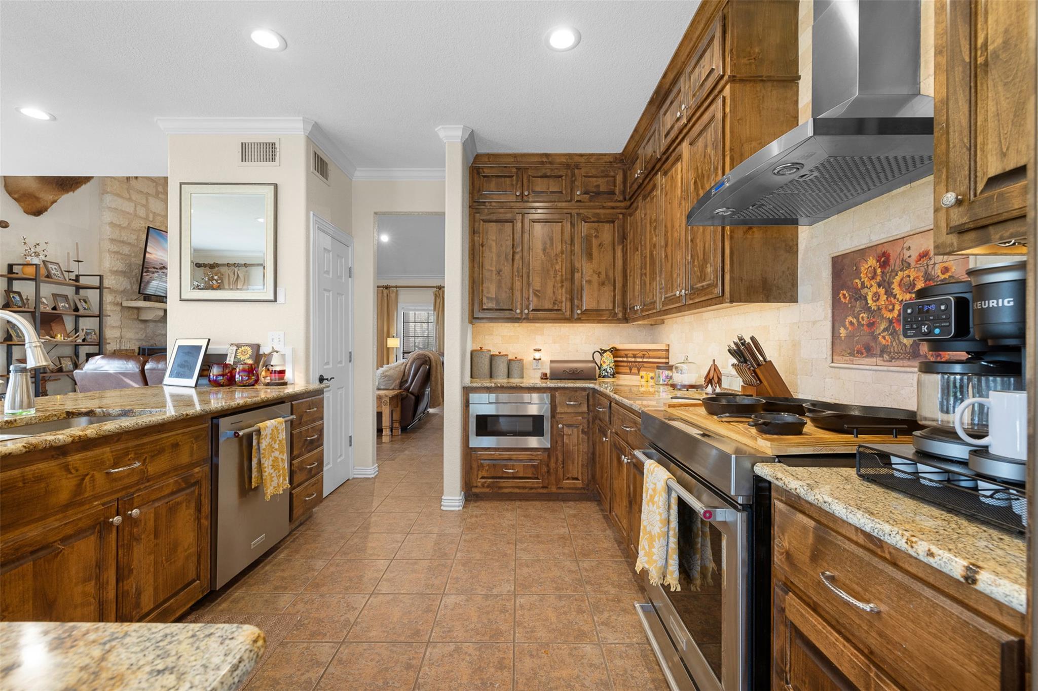 8901 County Road 108, Burnet, TX 78611