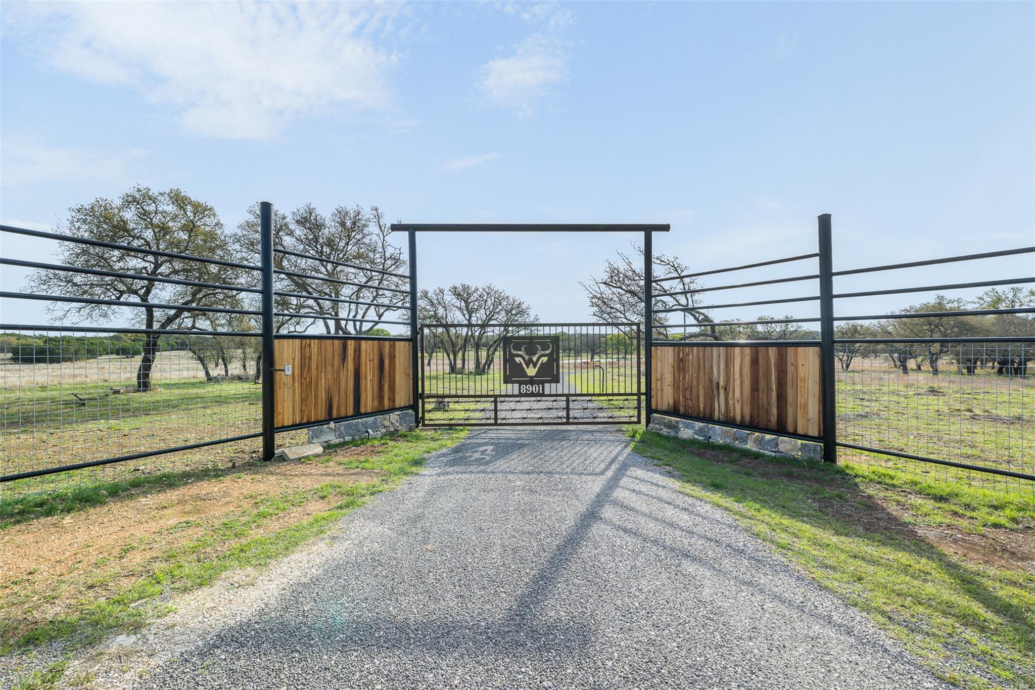 8901 County Road 108, Burnet, TX 78611